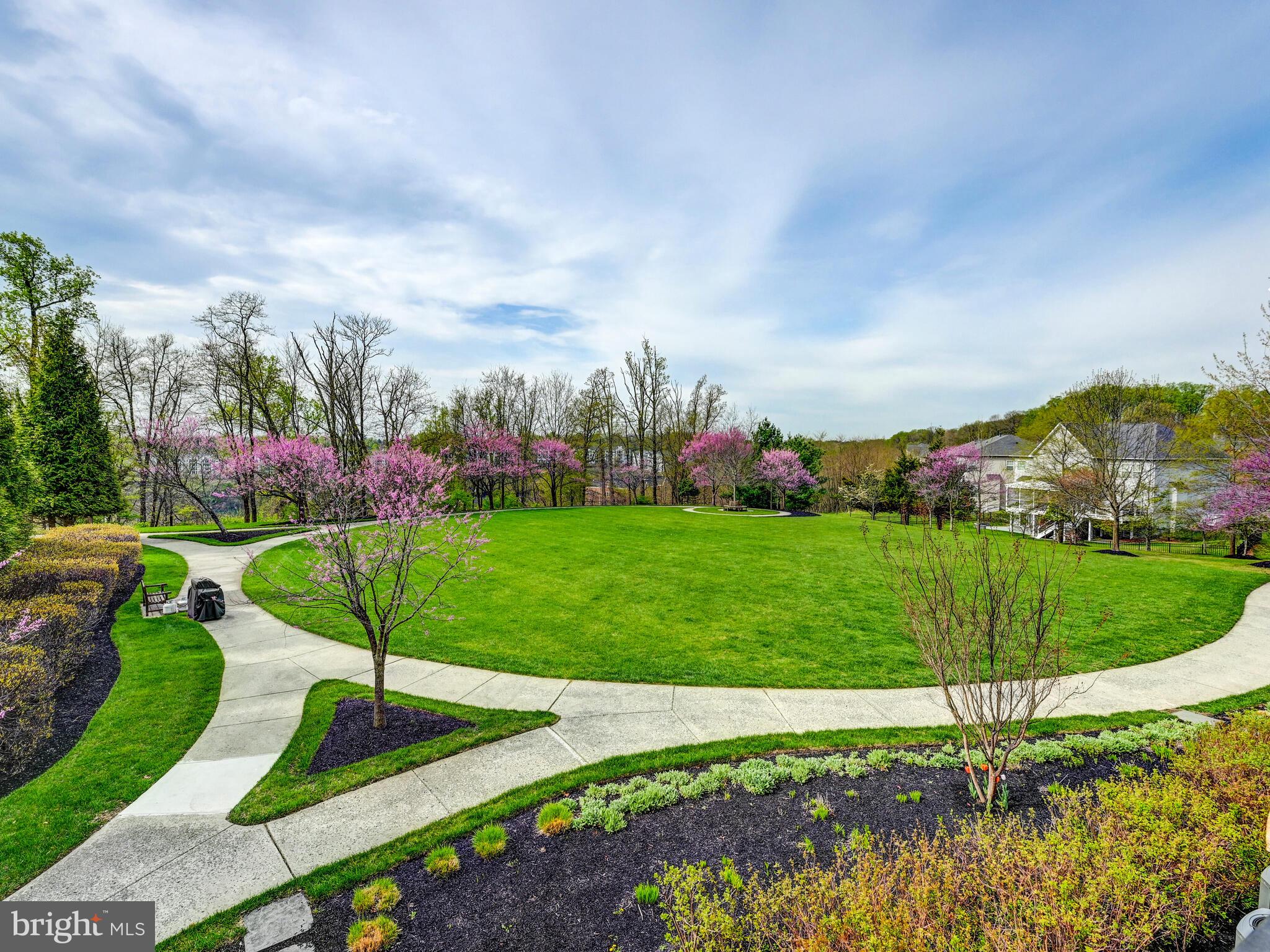 QUARRY LAKE AT GREENSPRING - Residential