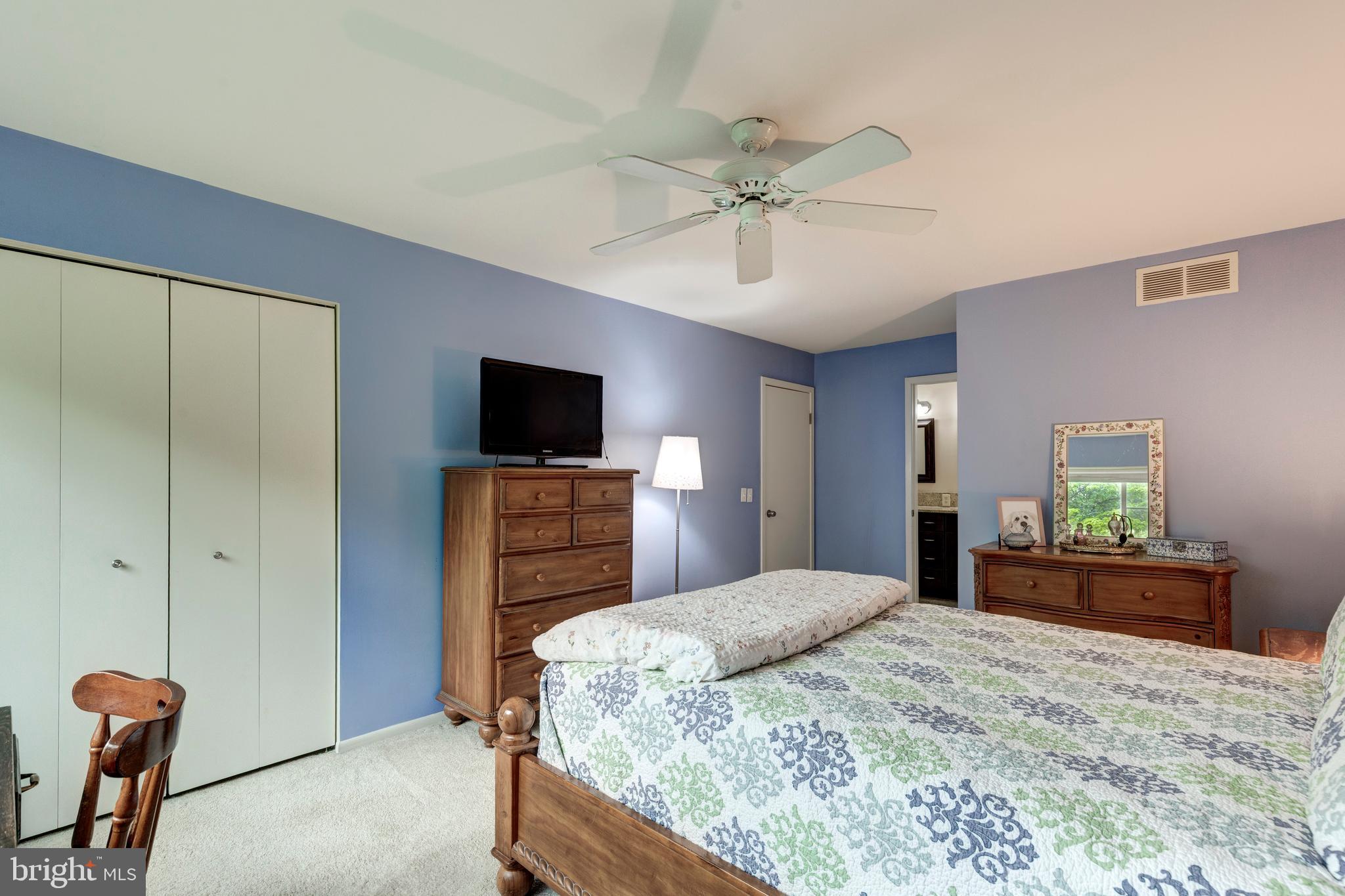 VELVET HILLS - Residential