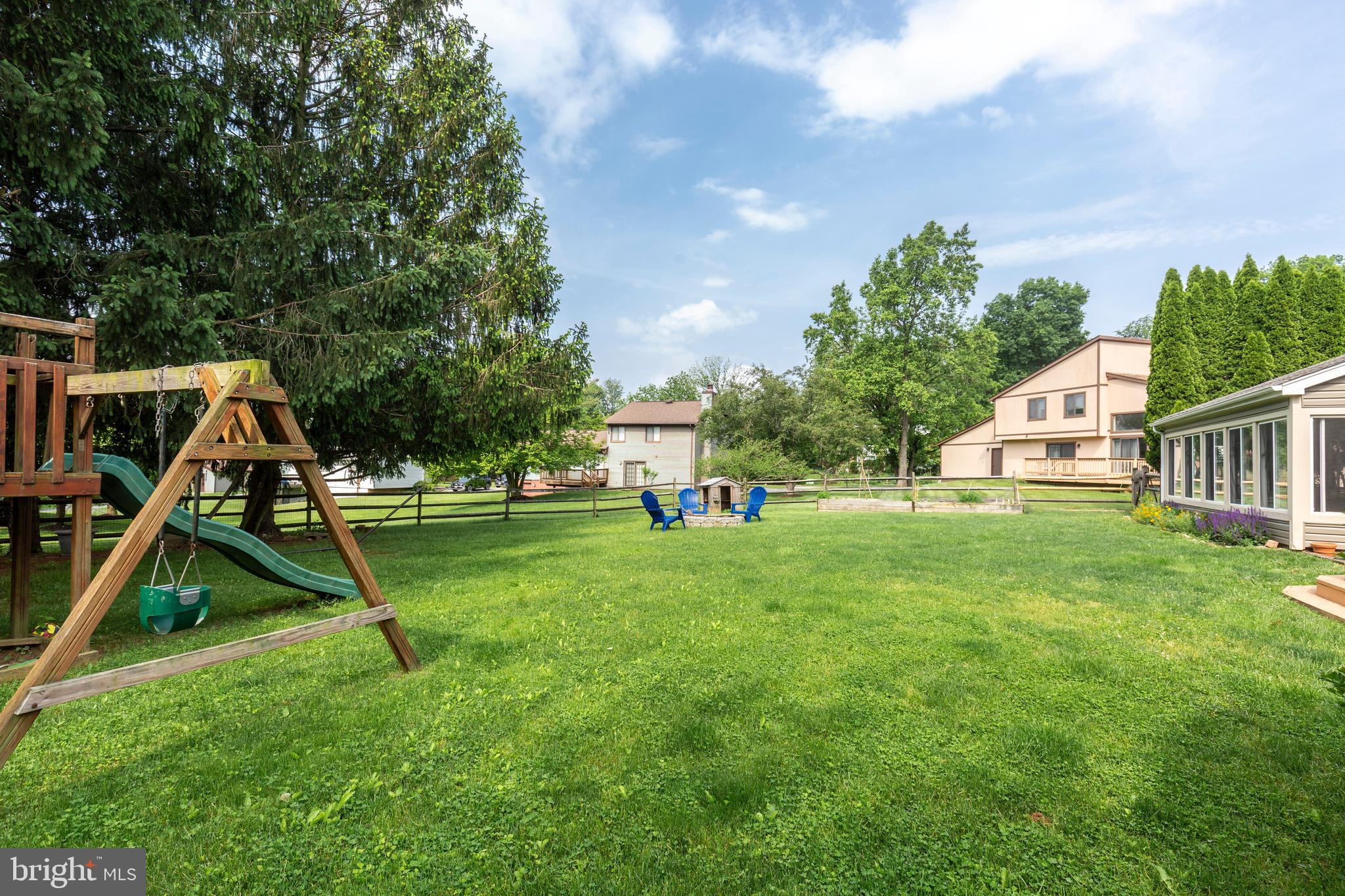 VELVET HILLS - Residential