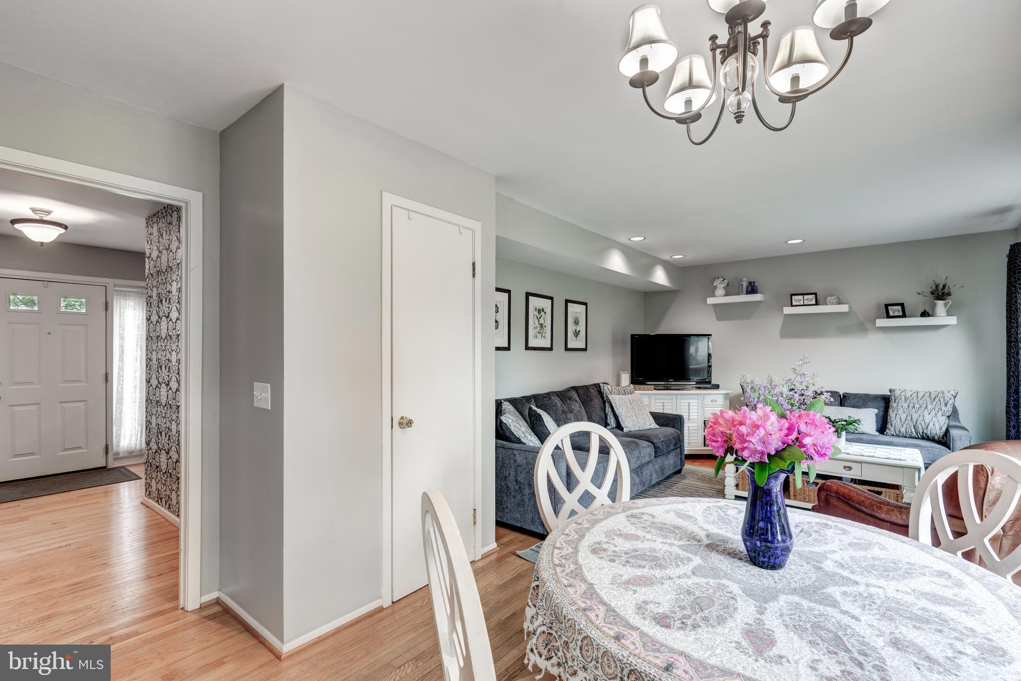 VELVET HILLS - Residential