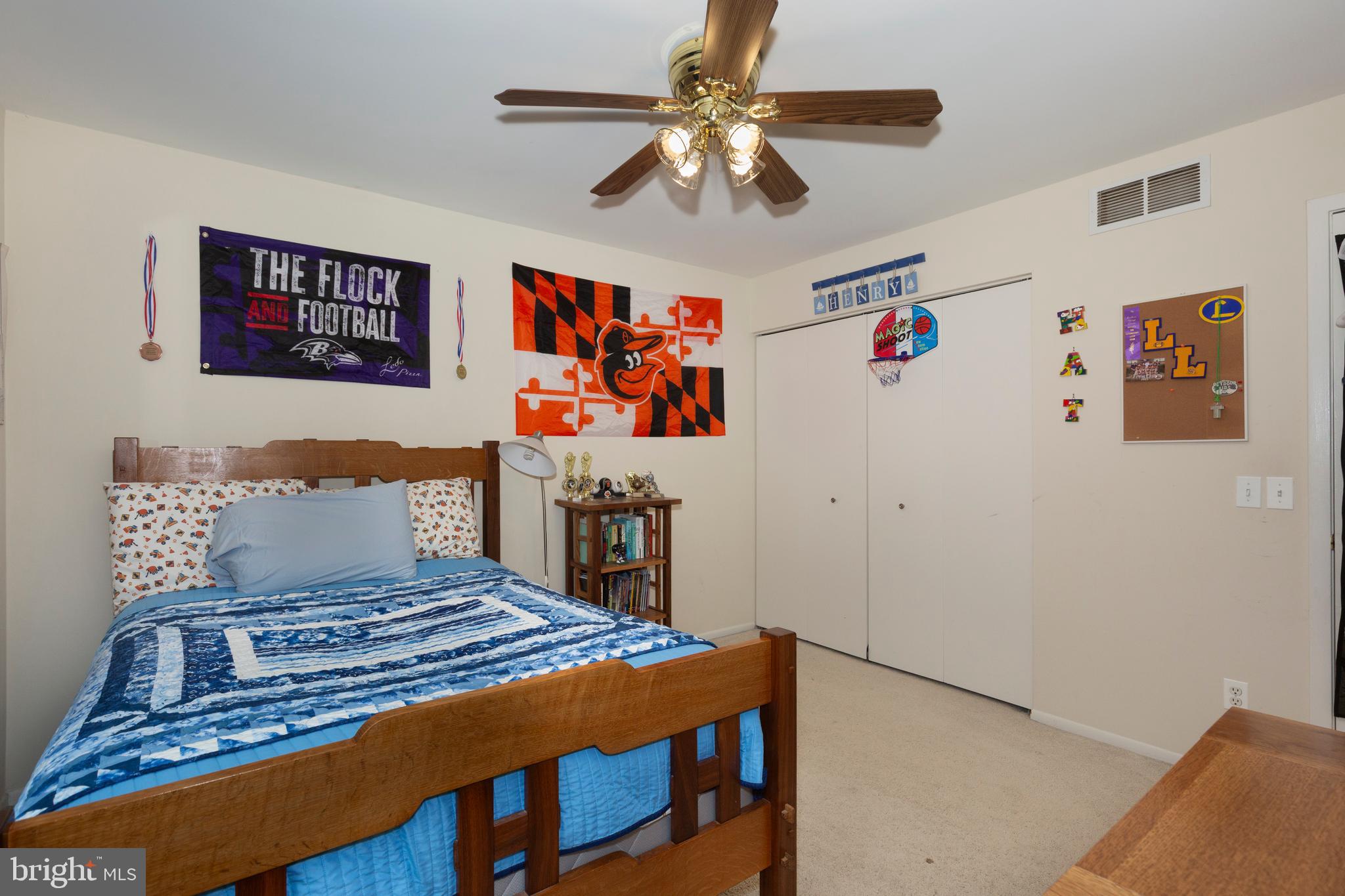 VELVET HILLS - Residential