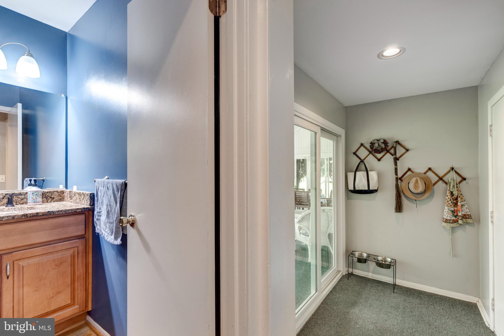 VELVET HILLS - Residential