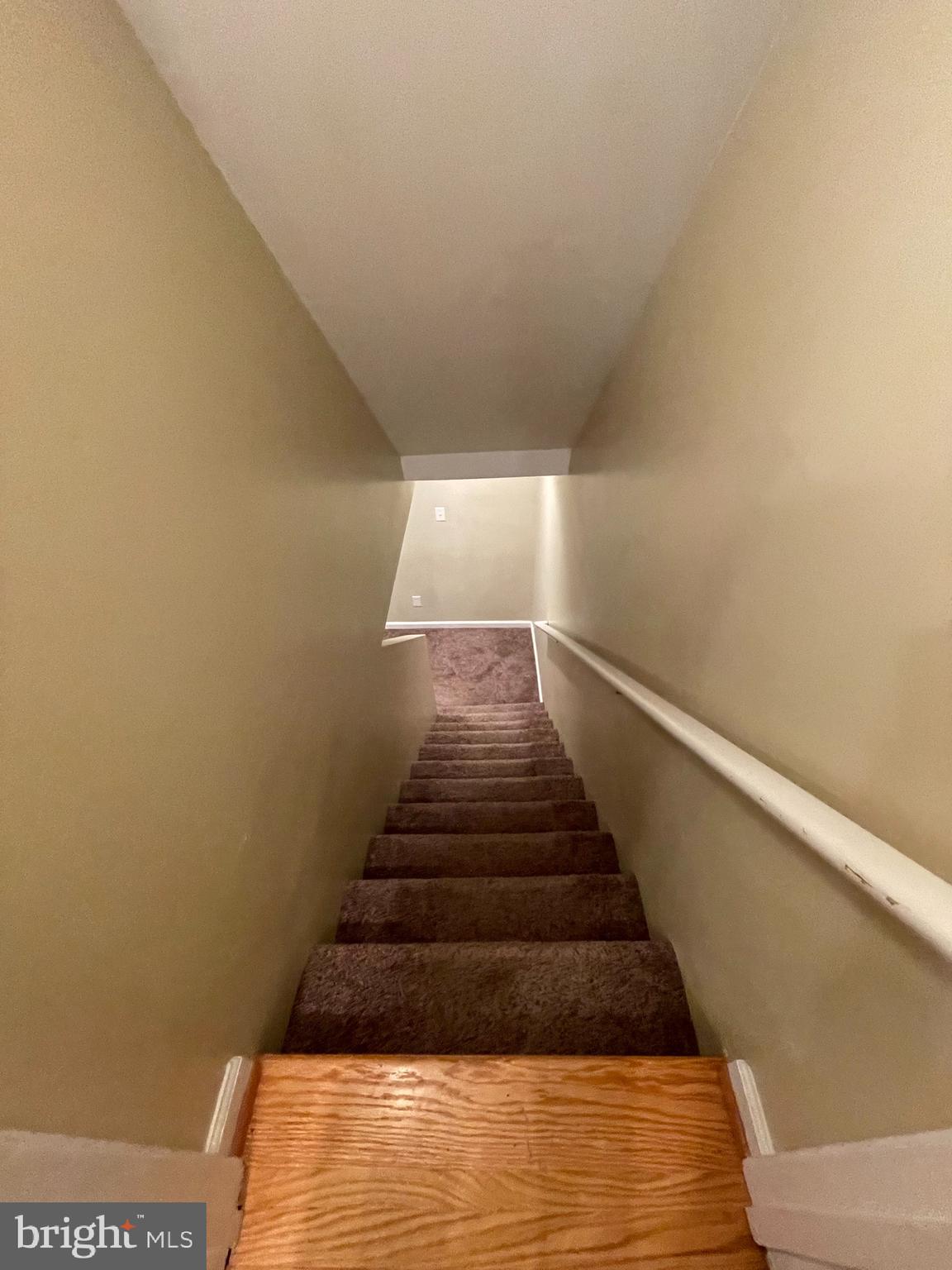 JEFFERSON MANOR - Residential Lease