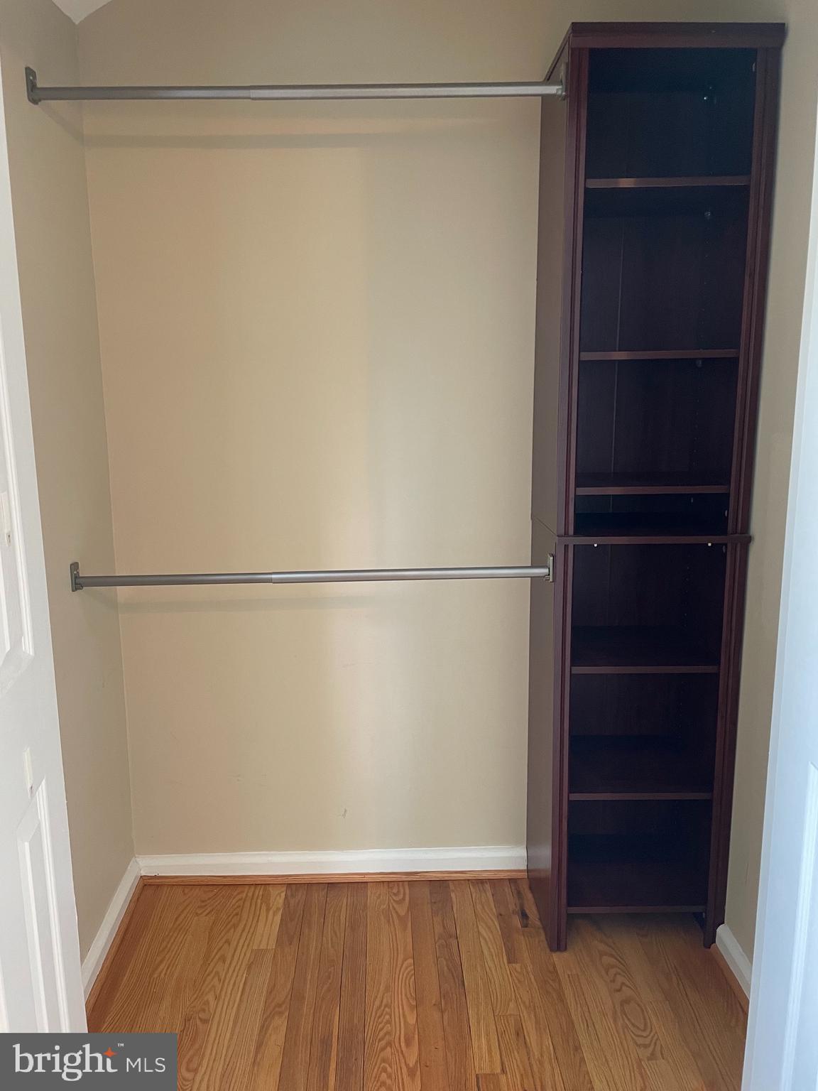 JEFFERSON MANOR - Residential Lease