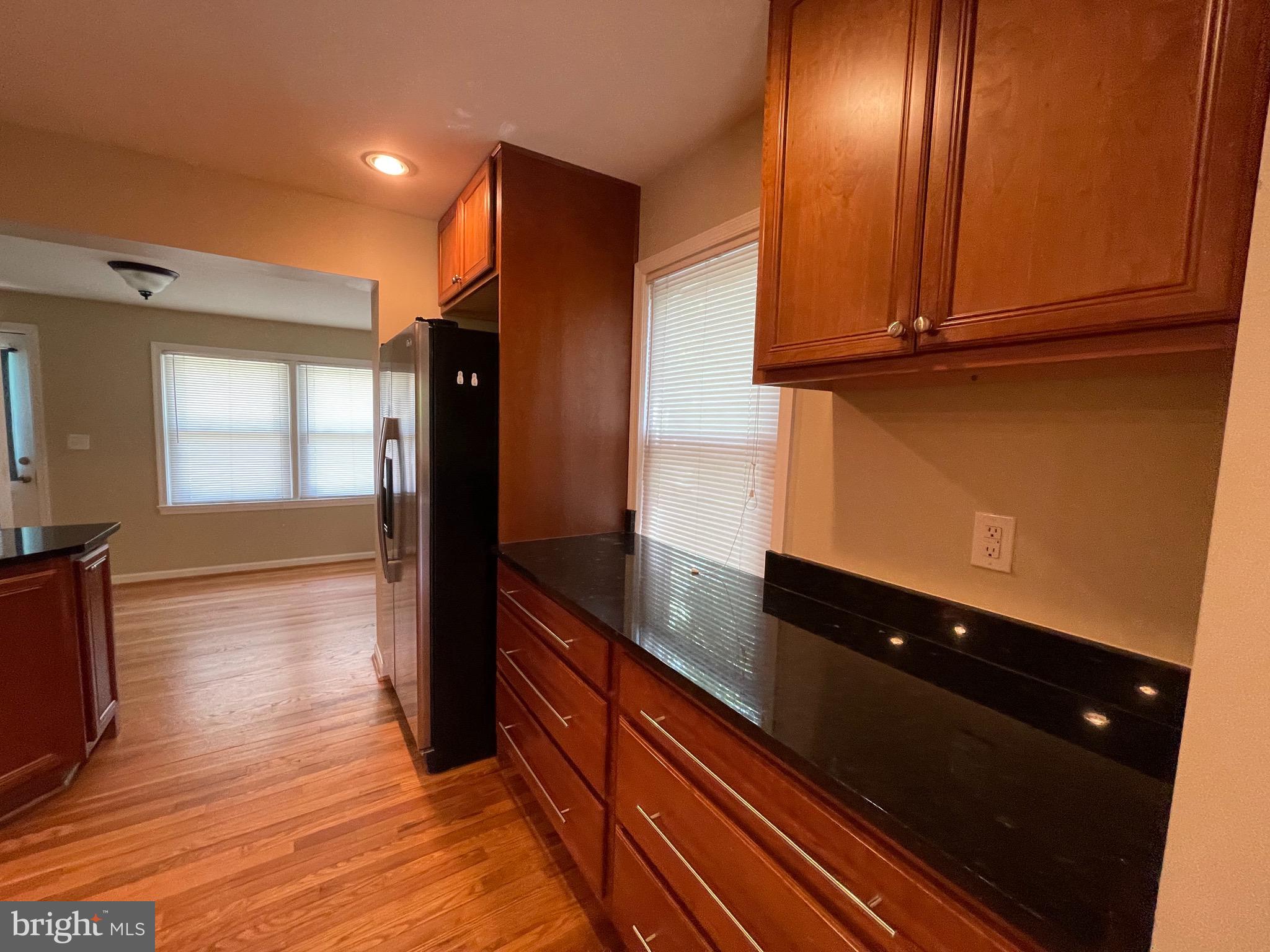 JEFFERSON MANOR - Residential Lease