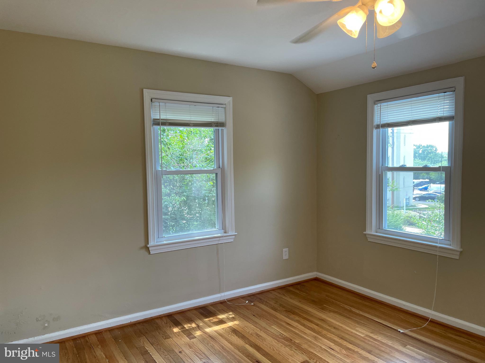 JEFFERSON MANOR - Residential Lease