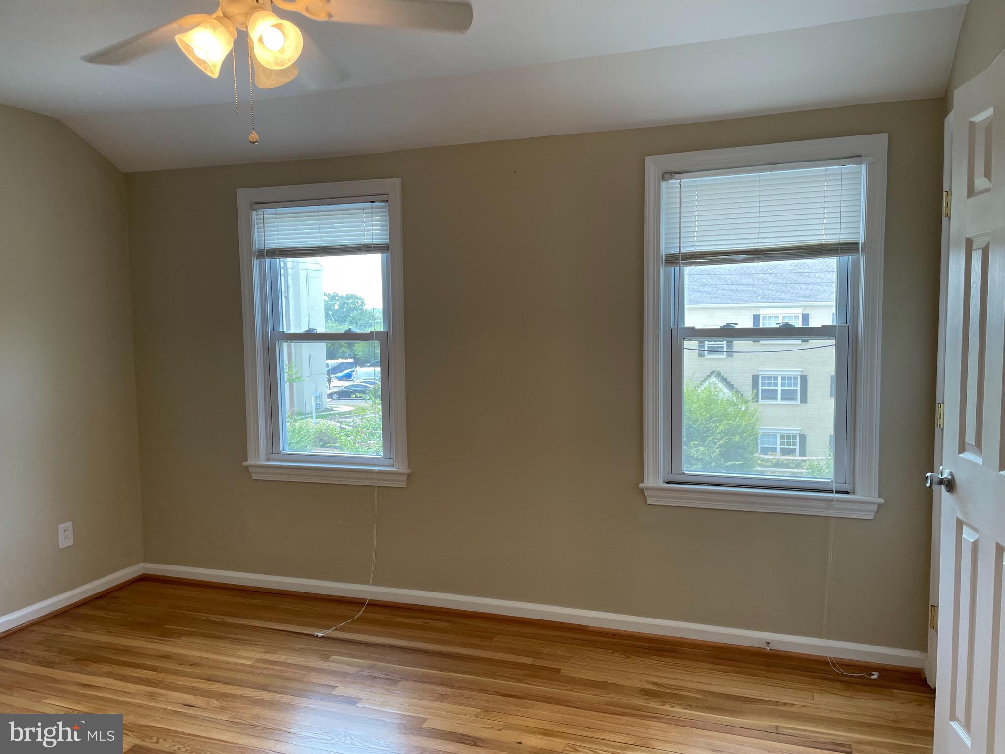 JEFFERSON MANOR - Residential Lease