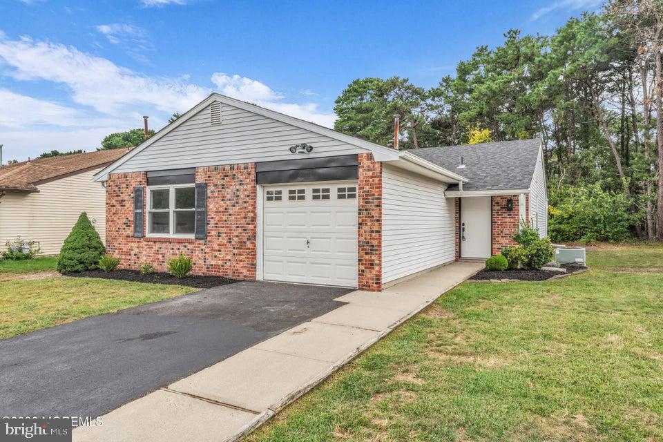 18 WHITECAP WAY