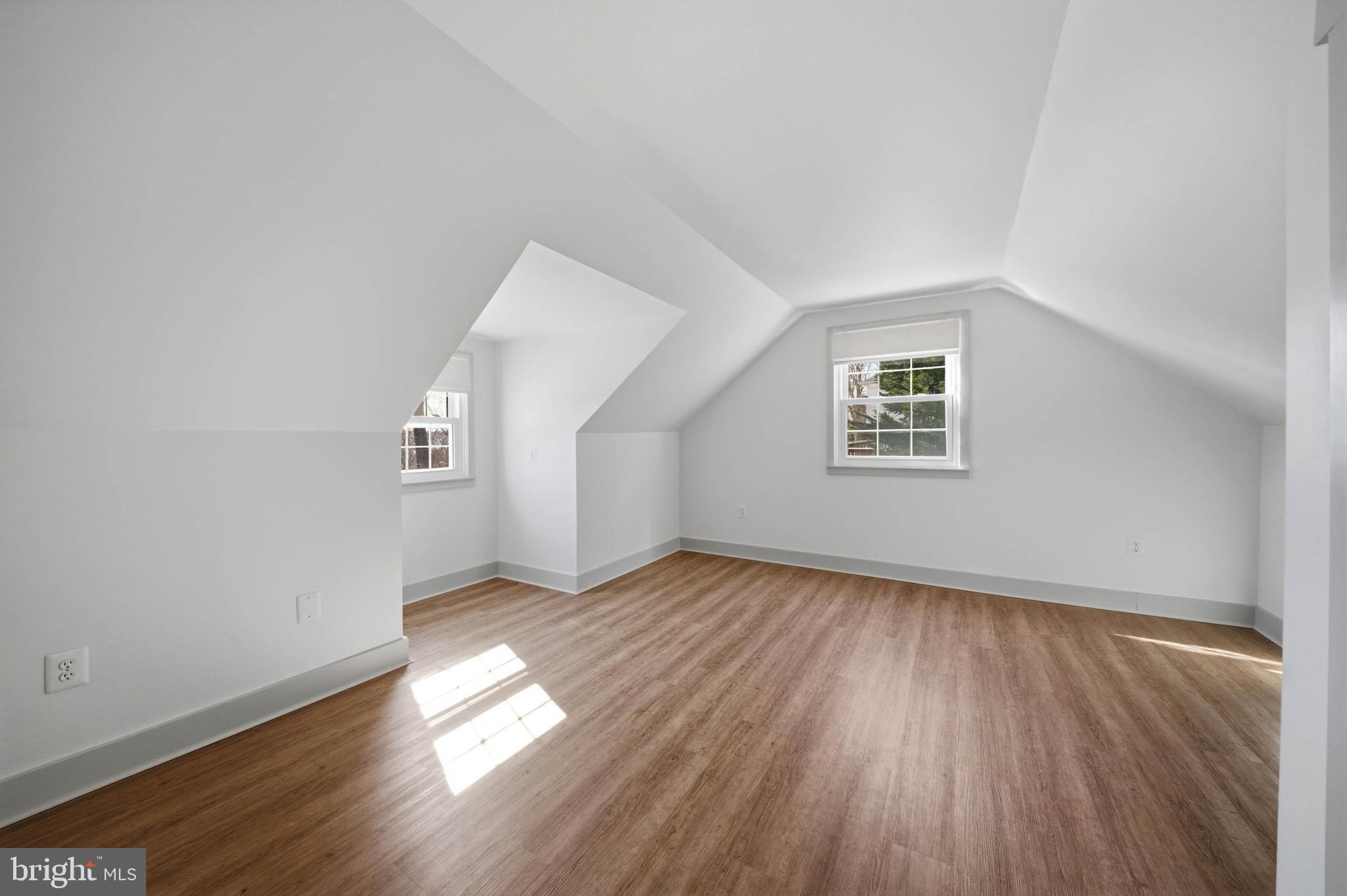 GLENMOORE - Residential