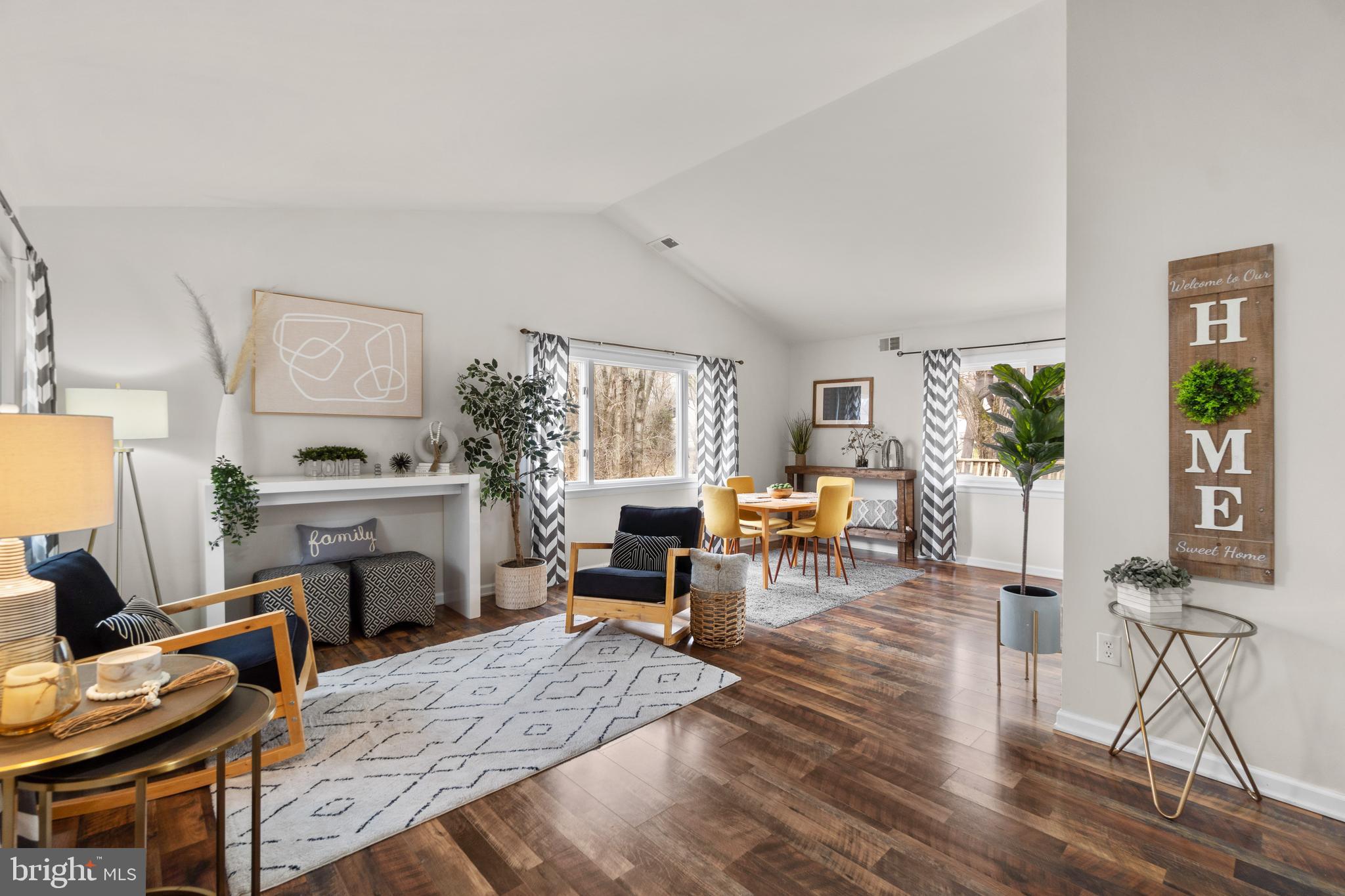 OAKLAND MILLS - Residential