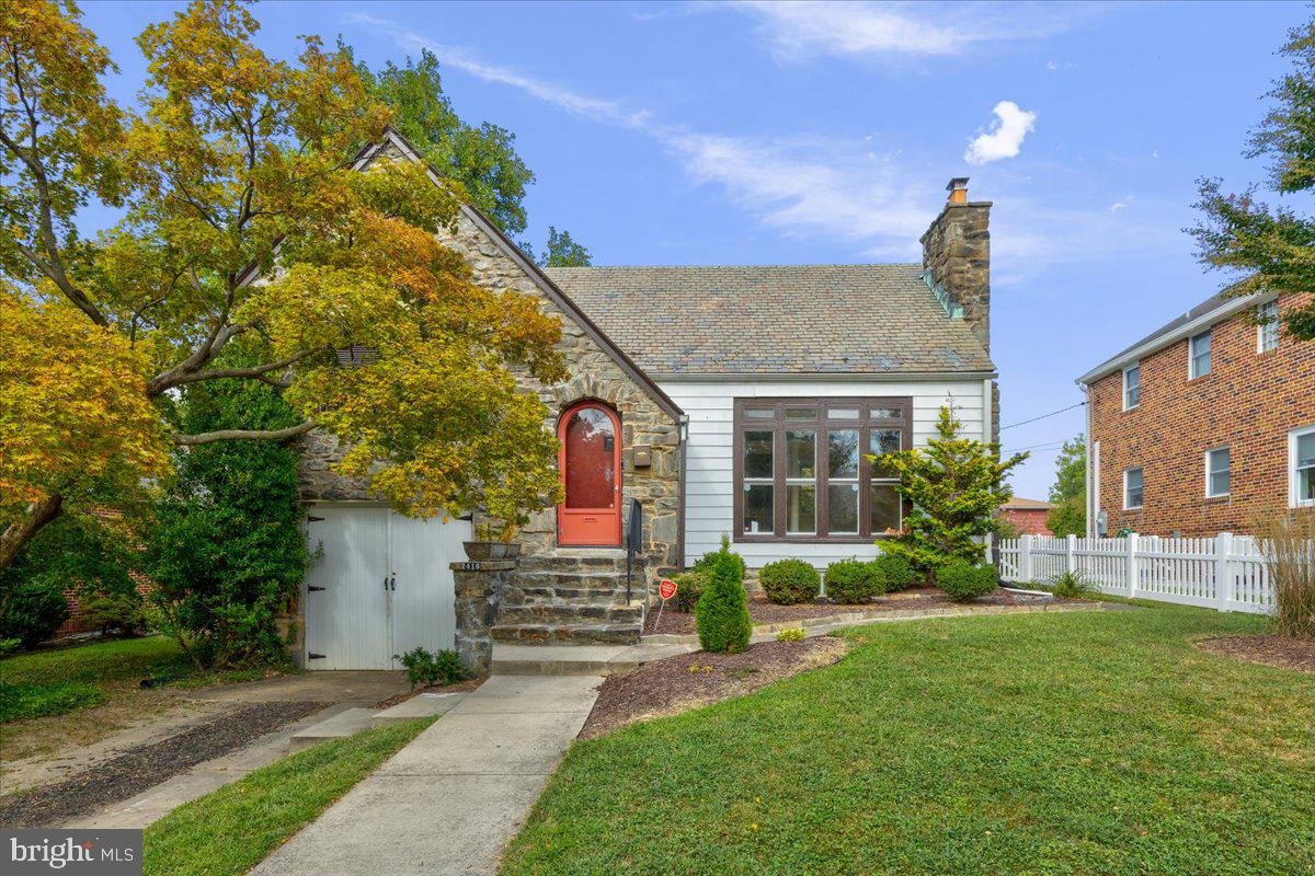 MAYFIELD - Residential