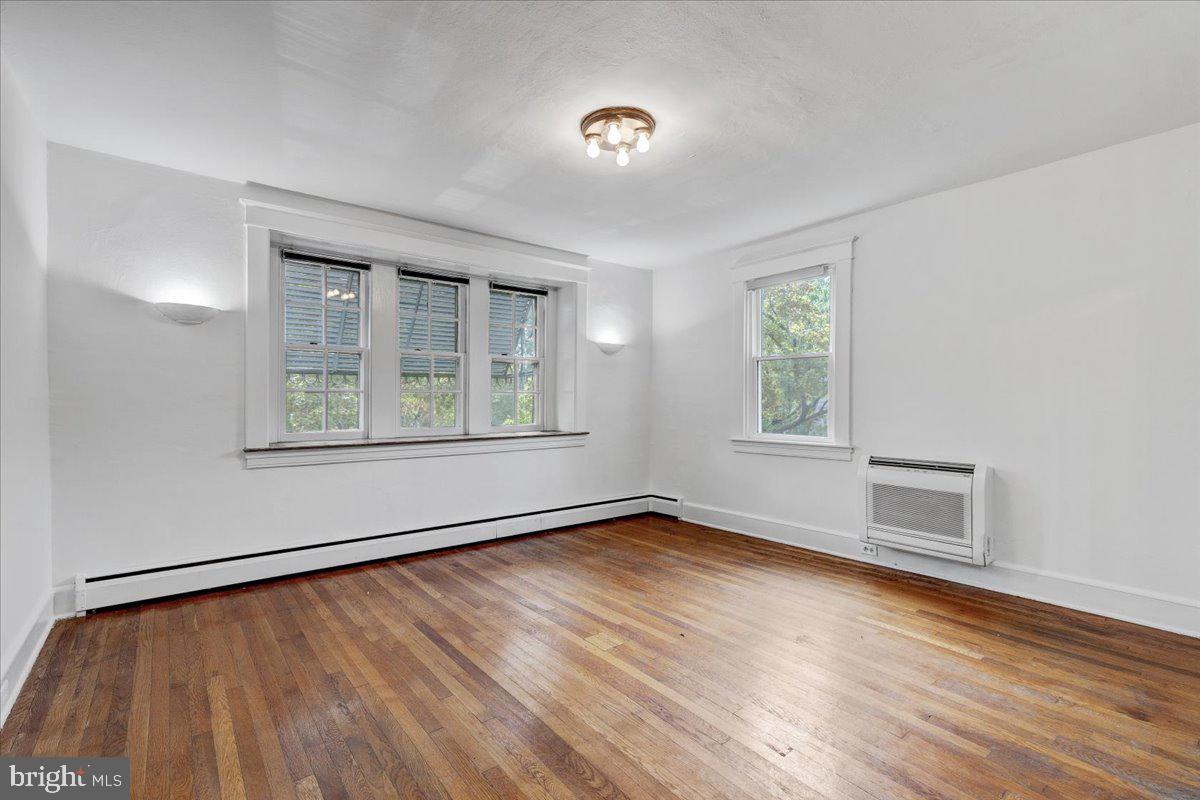 MAYFIELD - Residential