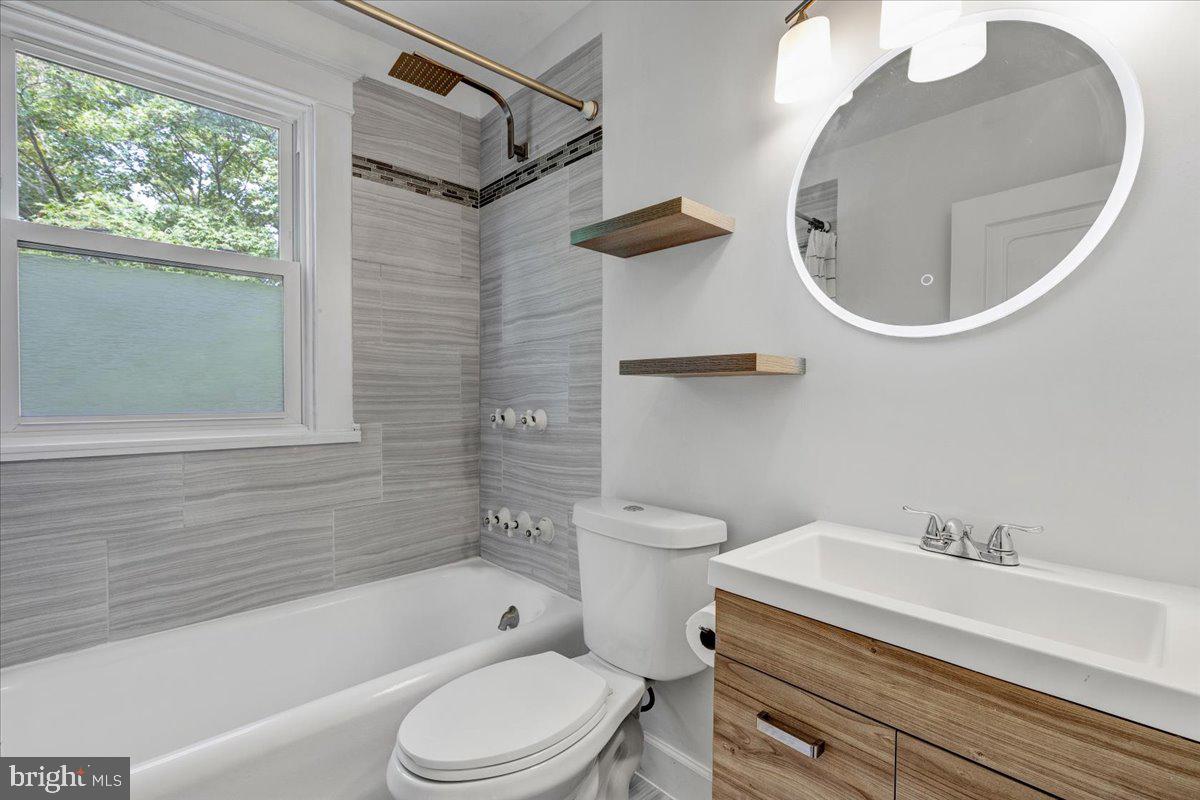 MAYFIELD - Residential