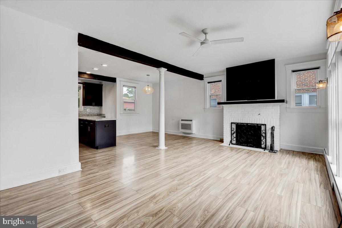 MAYFIELD - Residential