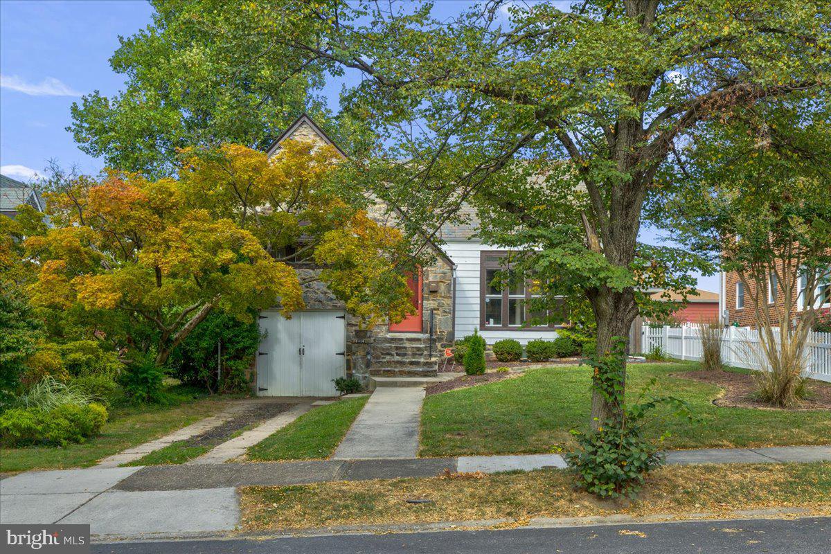 MAYFIELD - Residential