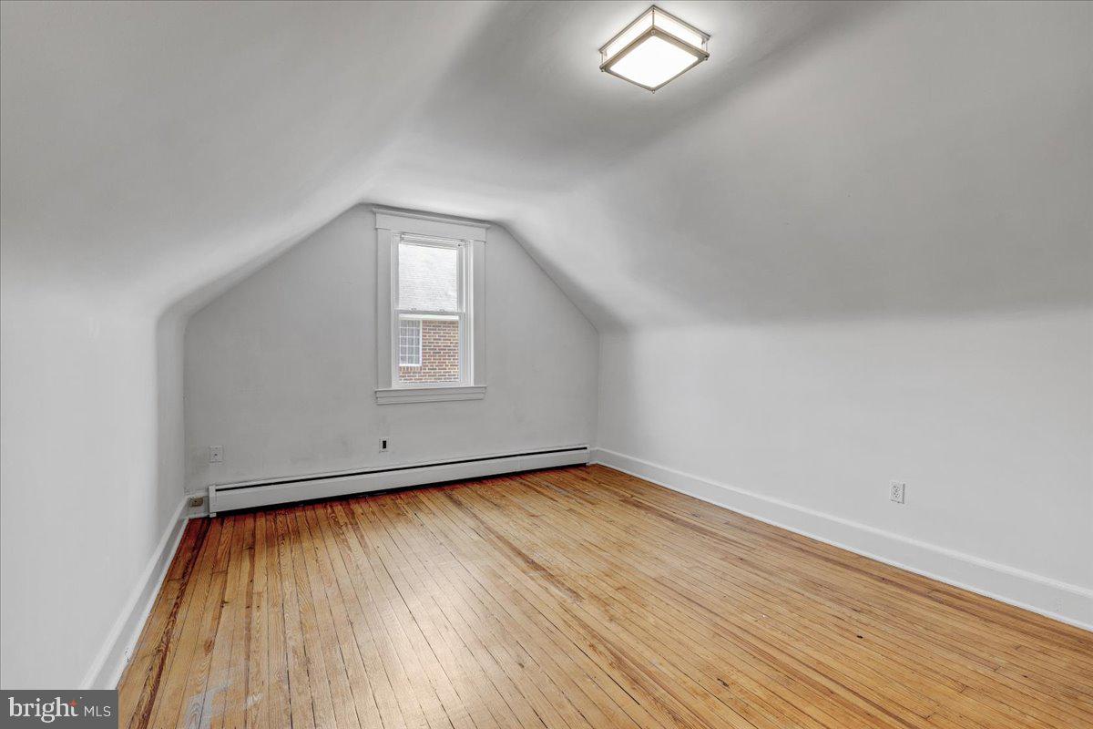 MAYFIELD - Residential