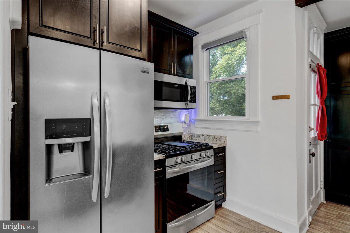 MAYFIELD - Residential