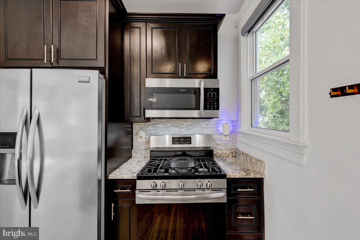 MAYFIELD - Residential