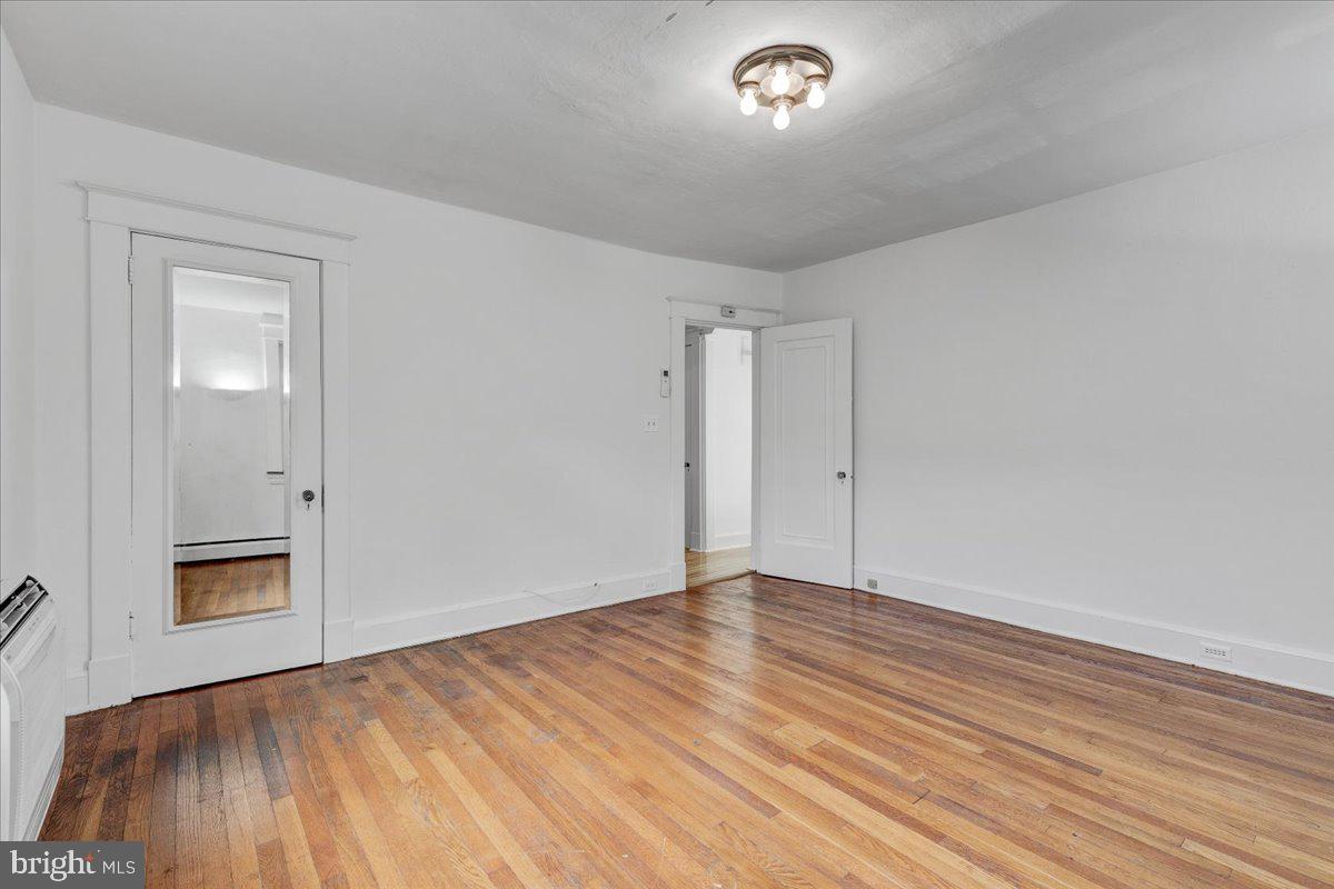 MAYFIELD - Residential