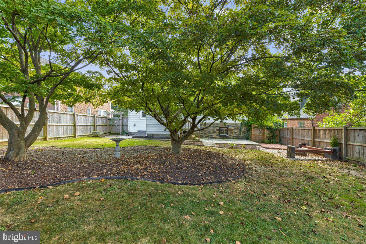 MAYFIELD - Residential