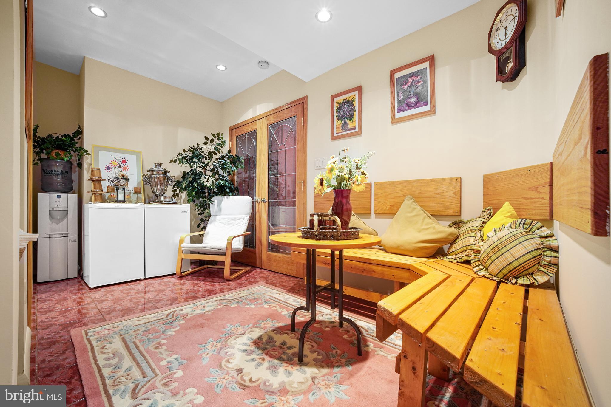 NORTHAMPTON CROSSG - Residential