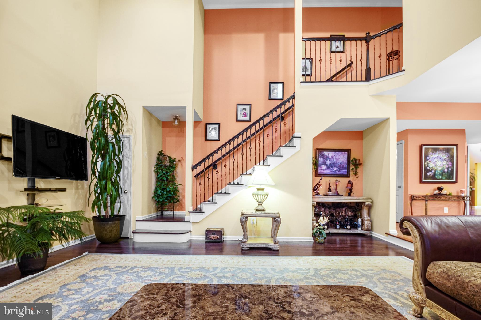 NORTHAMPTON CROSSG - Residential