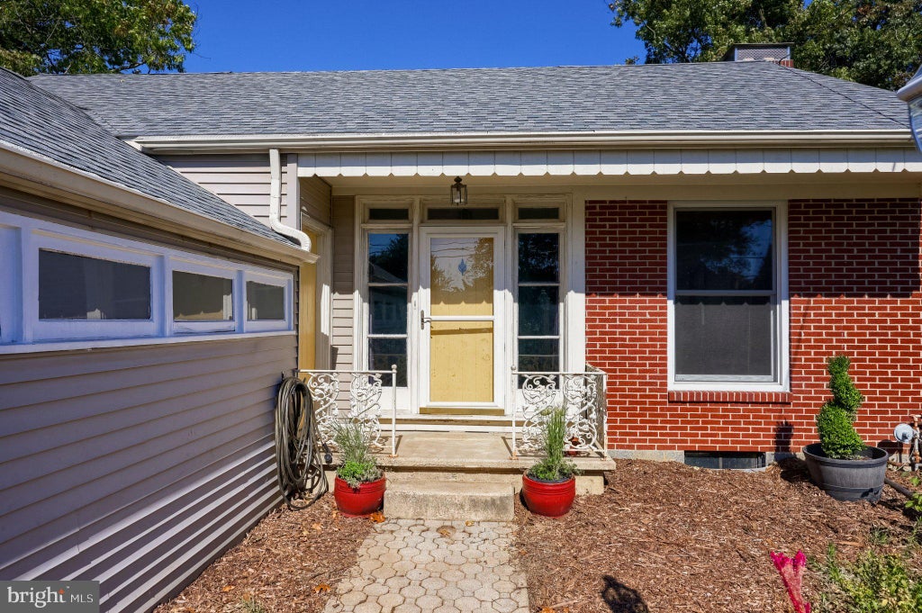 Photo of 85 Elizabeth Street, LANDISVILLE, PA 17538 (MLS # PALA2096740)