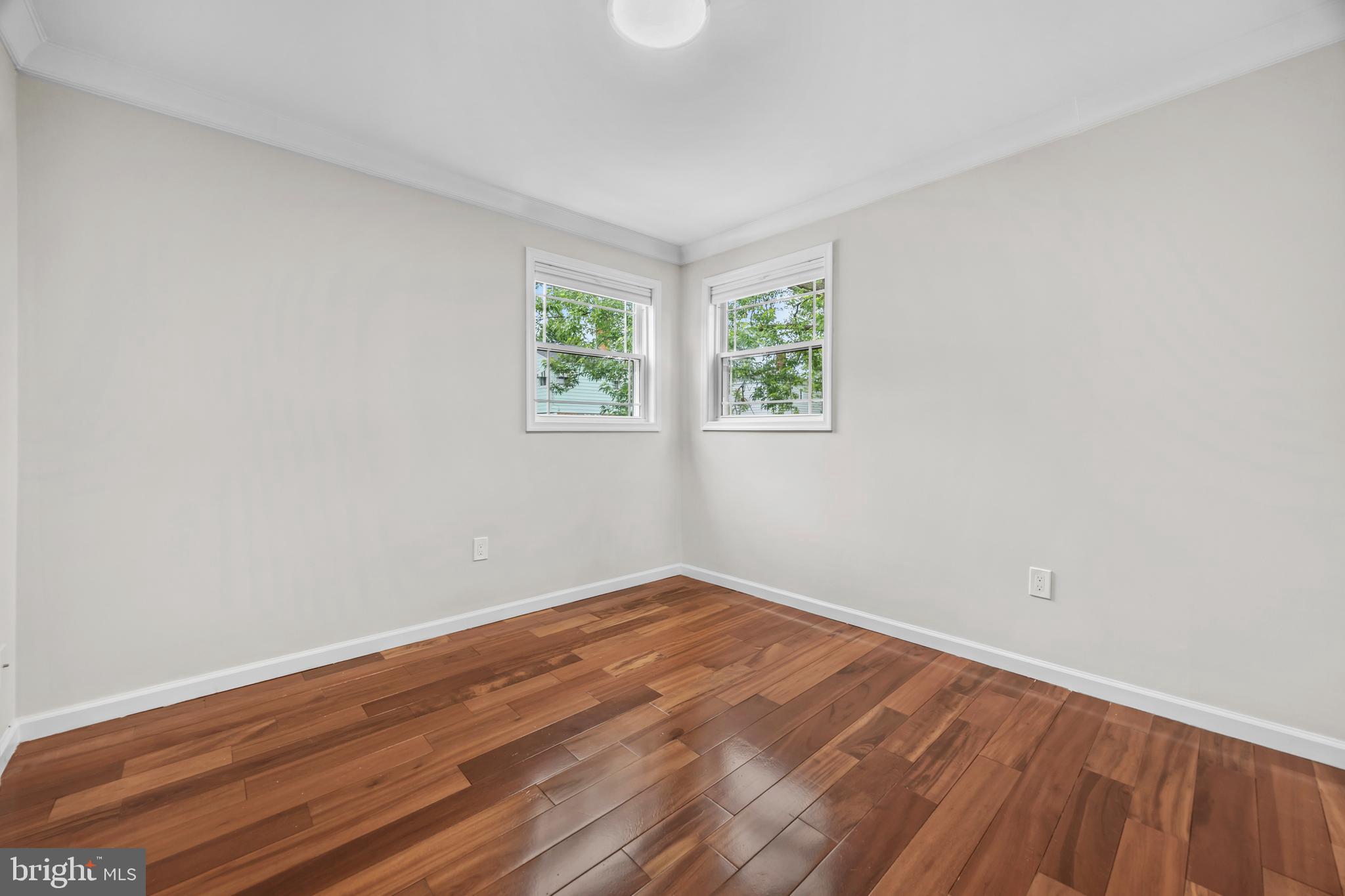 CAMERON HOMES - Residential