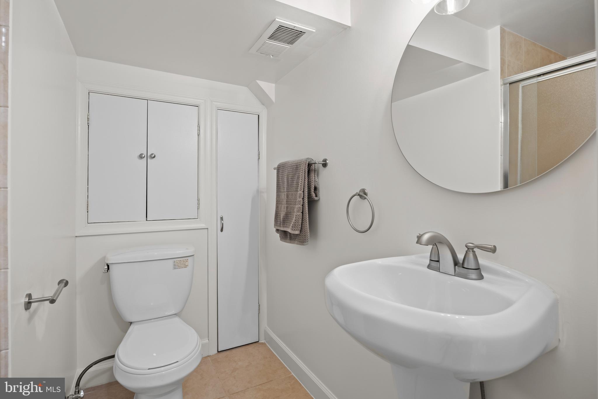 CAMERON HOMES - Residential