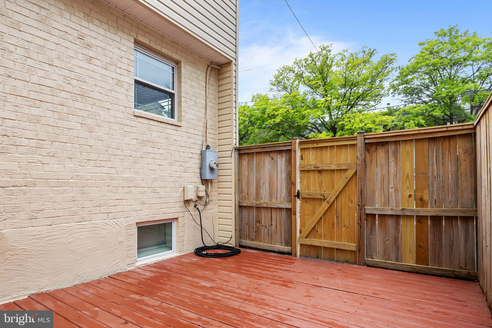 CAMERON HOMES - Residential