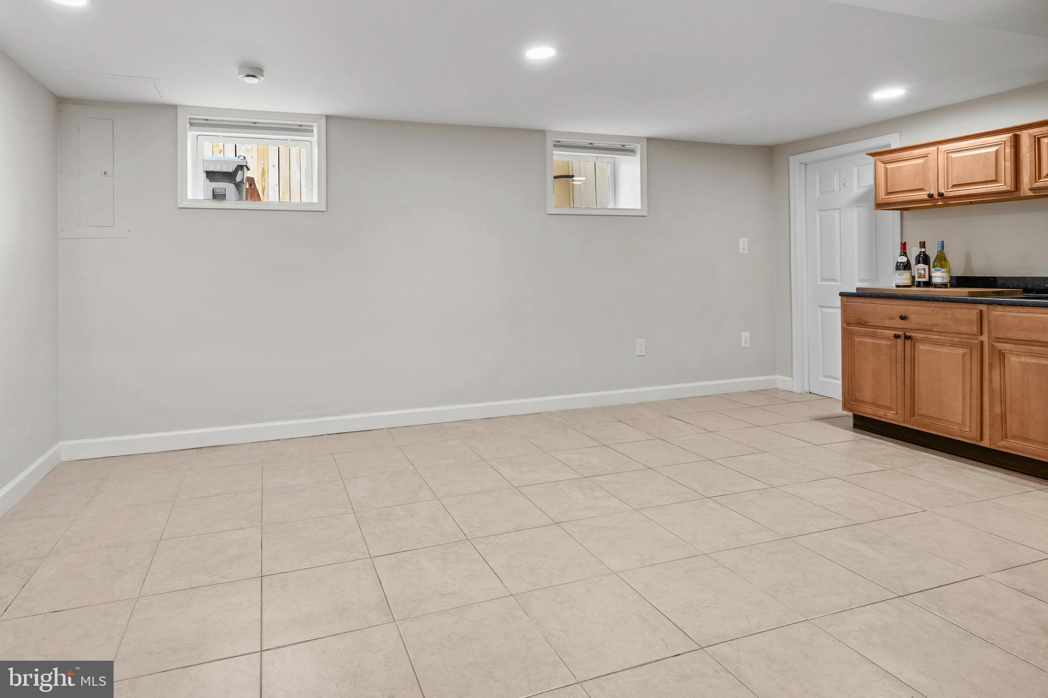 CAMERON HOMES - Residential