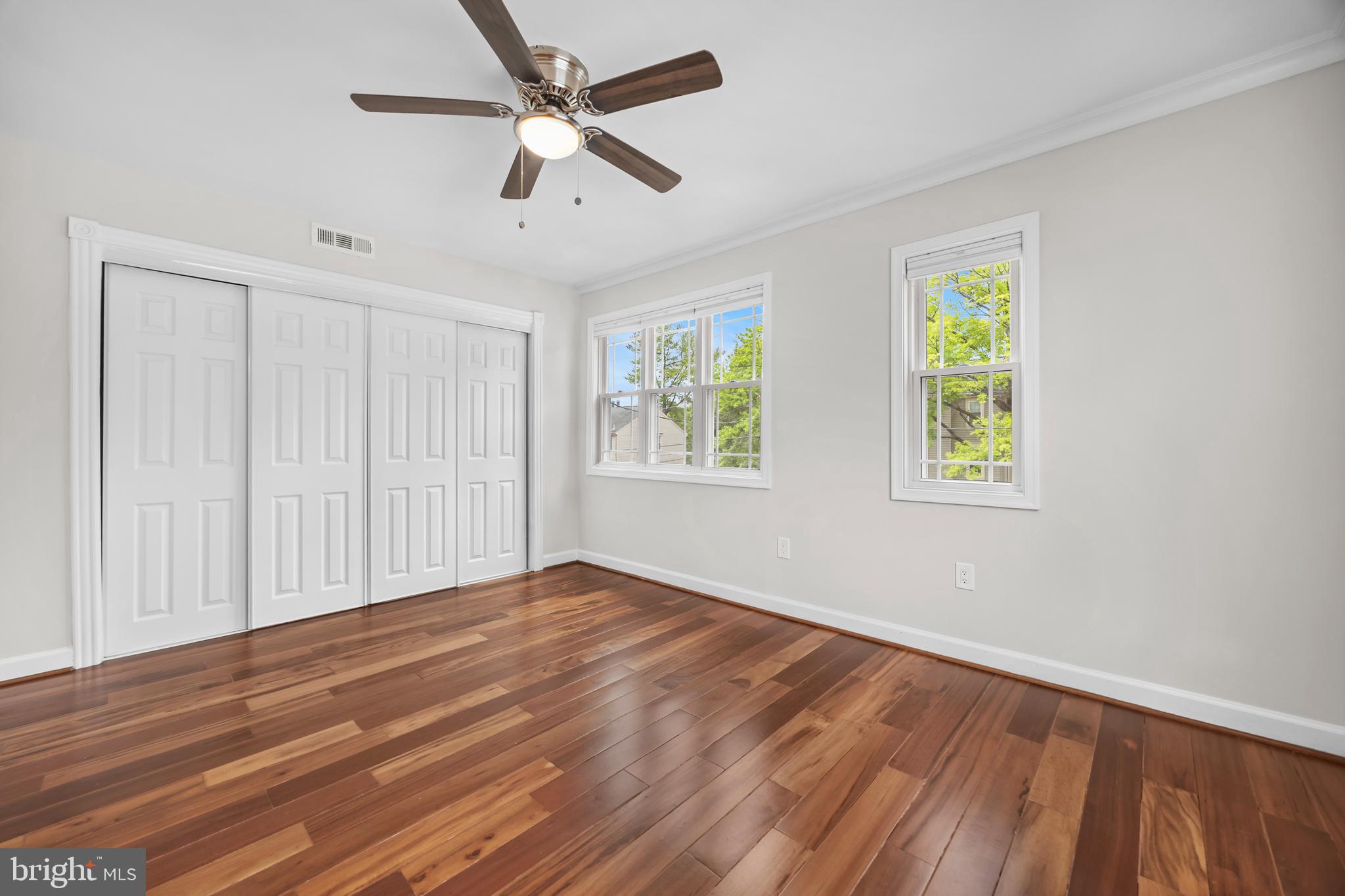 CAMERON HOMES - Residential