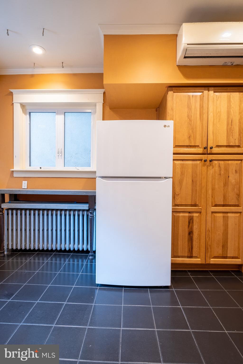 BELLA VISTA - Residential Lease