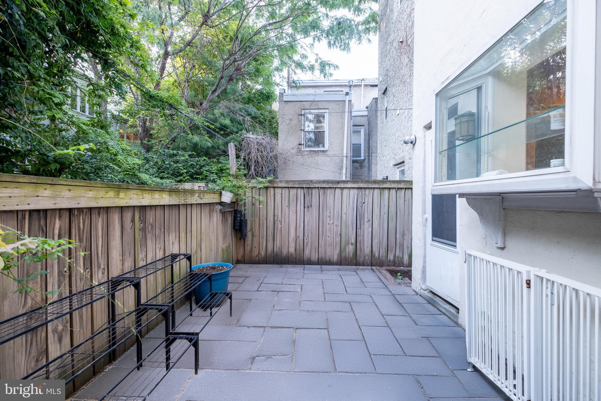 BELLA VISTA - Residential Lease