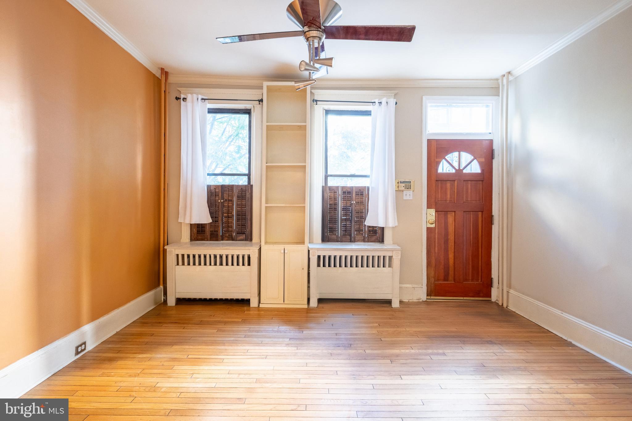 BELLA VISTA - Residential Lease