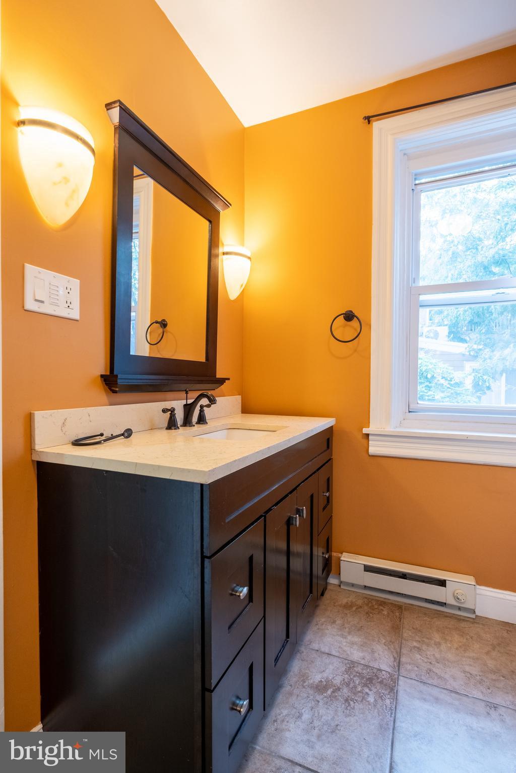 BELLA VISTA - Residential Lease