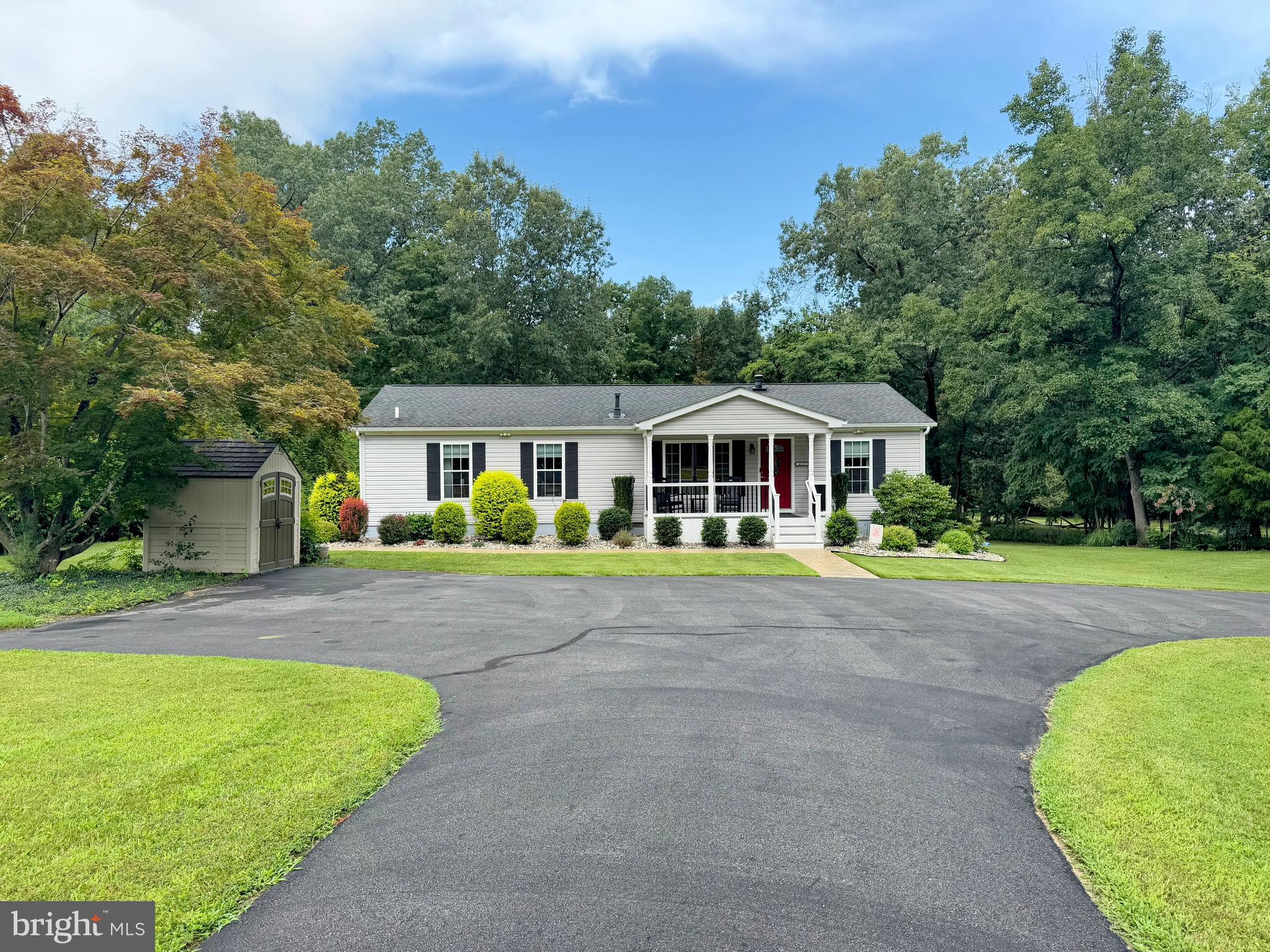 6135 BUMPY OAK ROAD