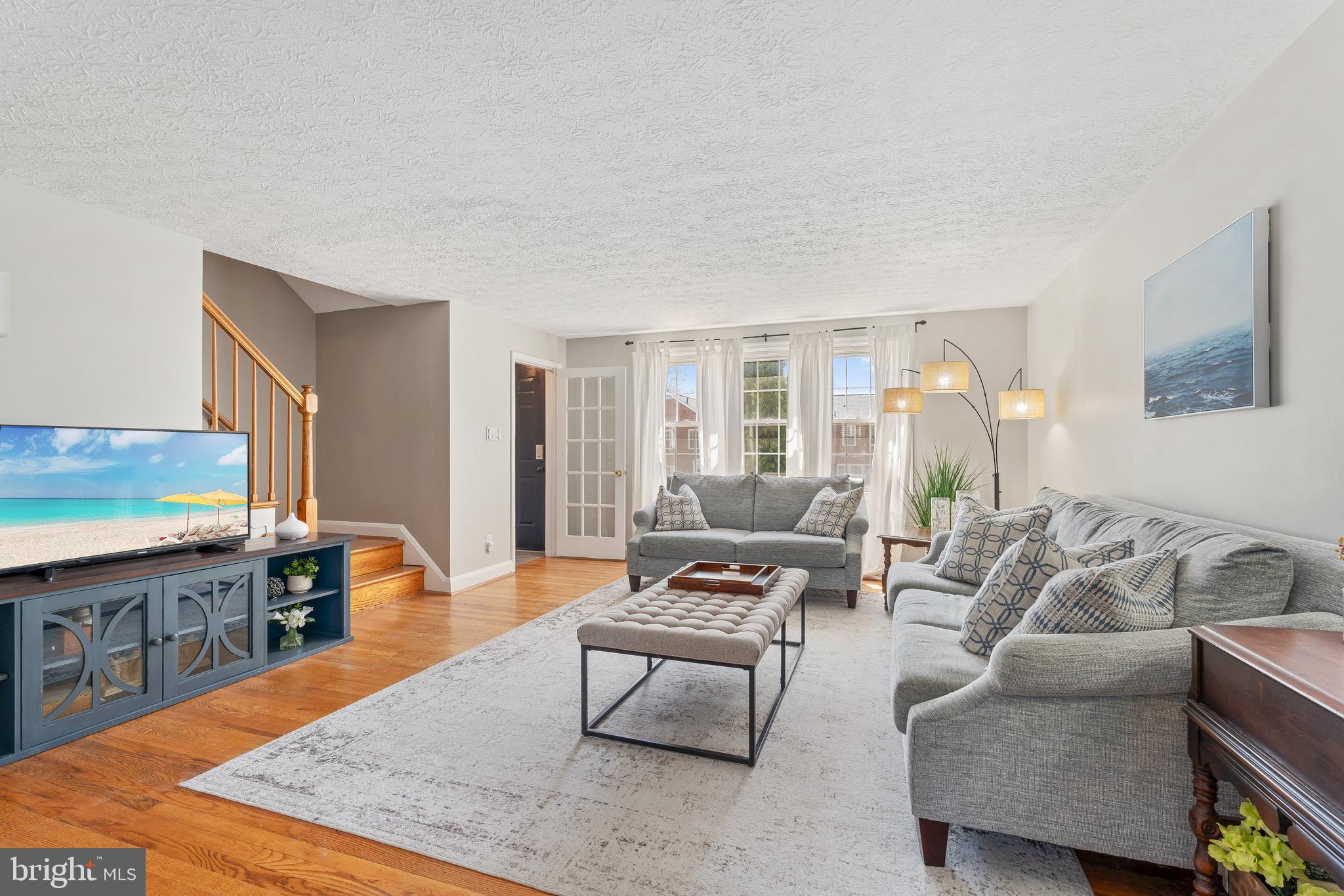 LOCH RAVEN MANOR - Residential