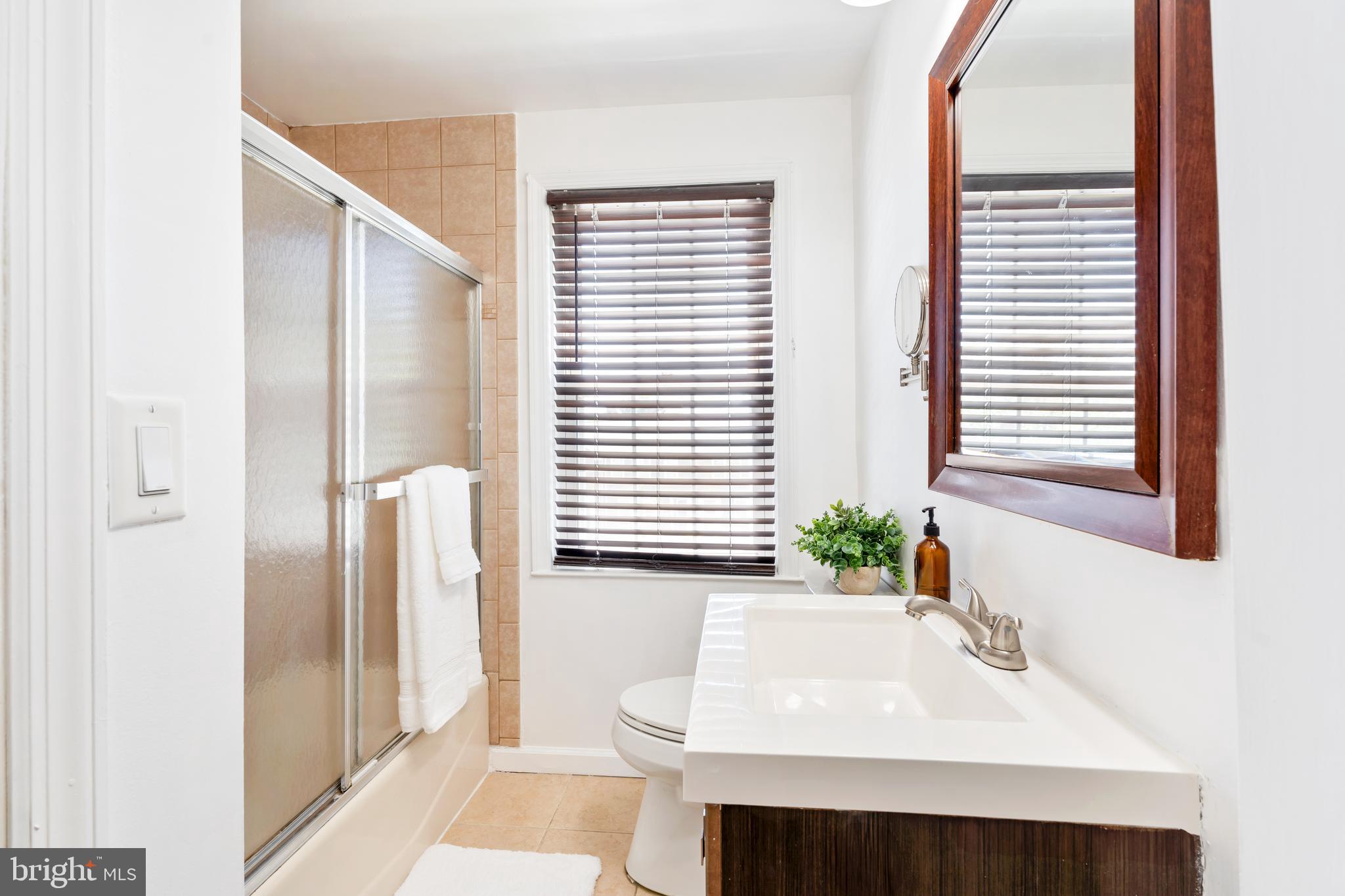 LOCH RAVEN MANOR - Residential