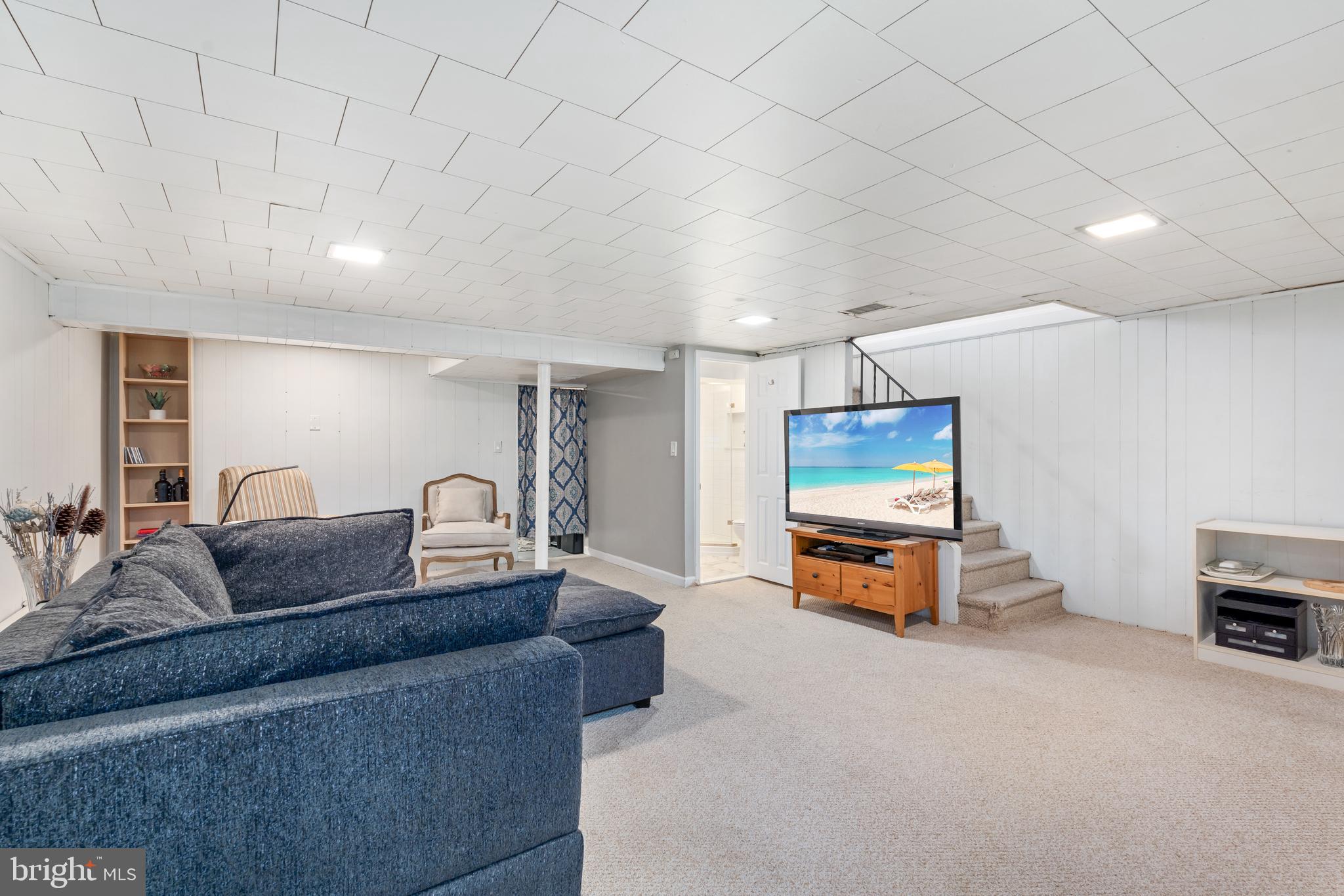 LOCH RAVEN MANOR - Residential