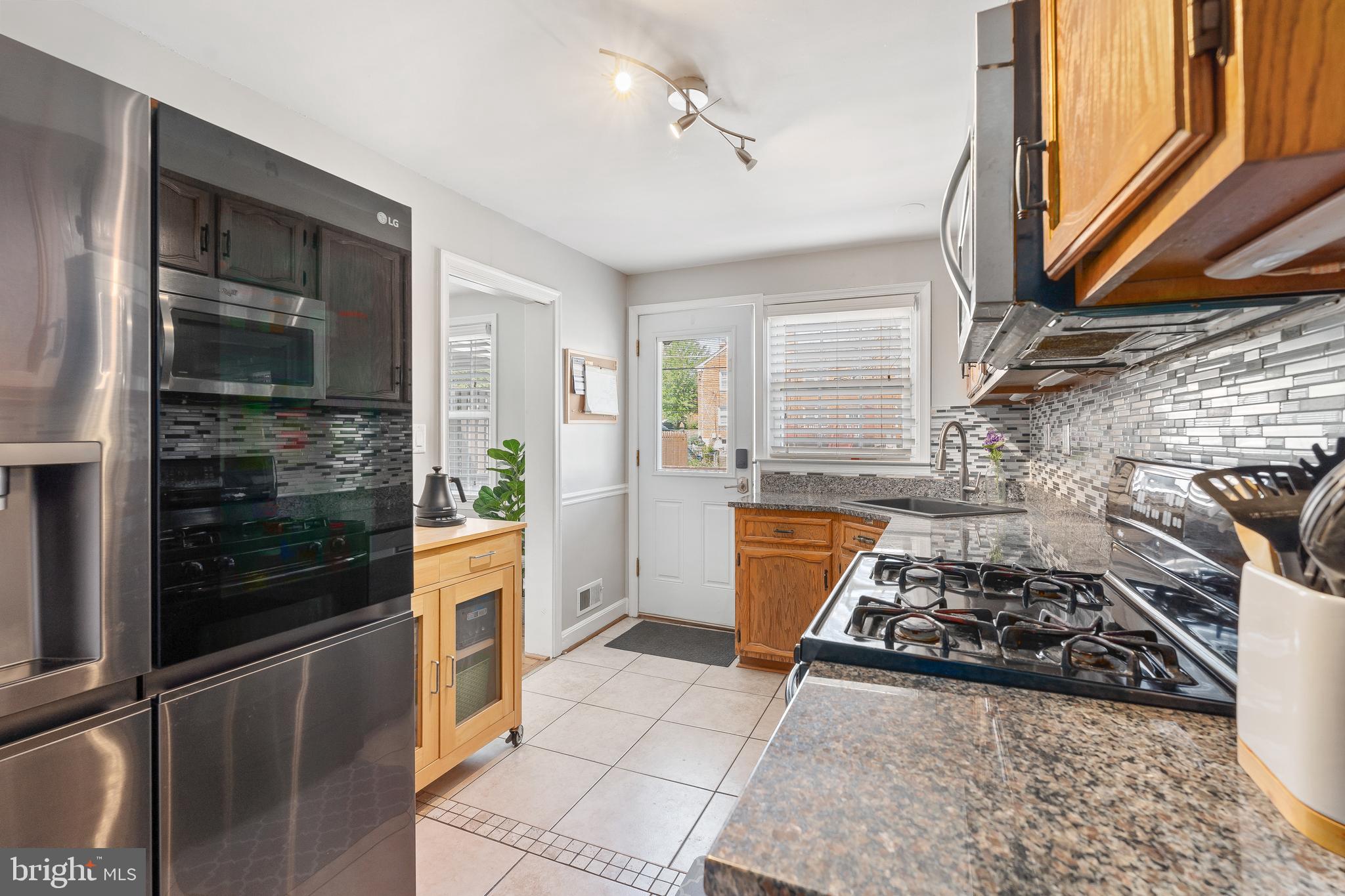 LOCH RAVEN MANOR - Residential