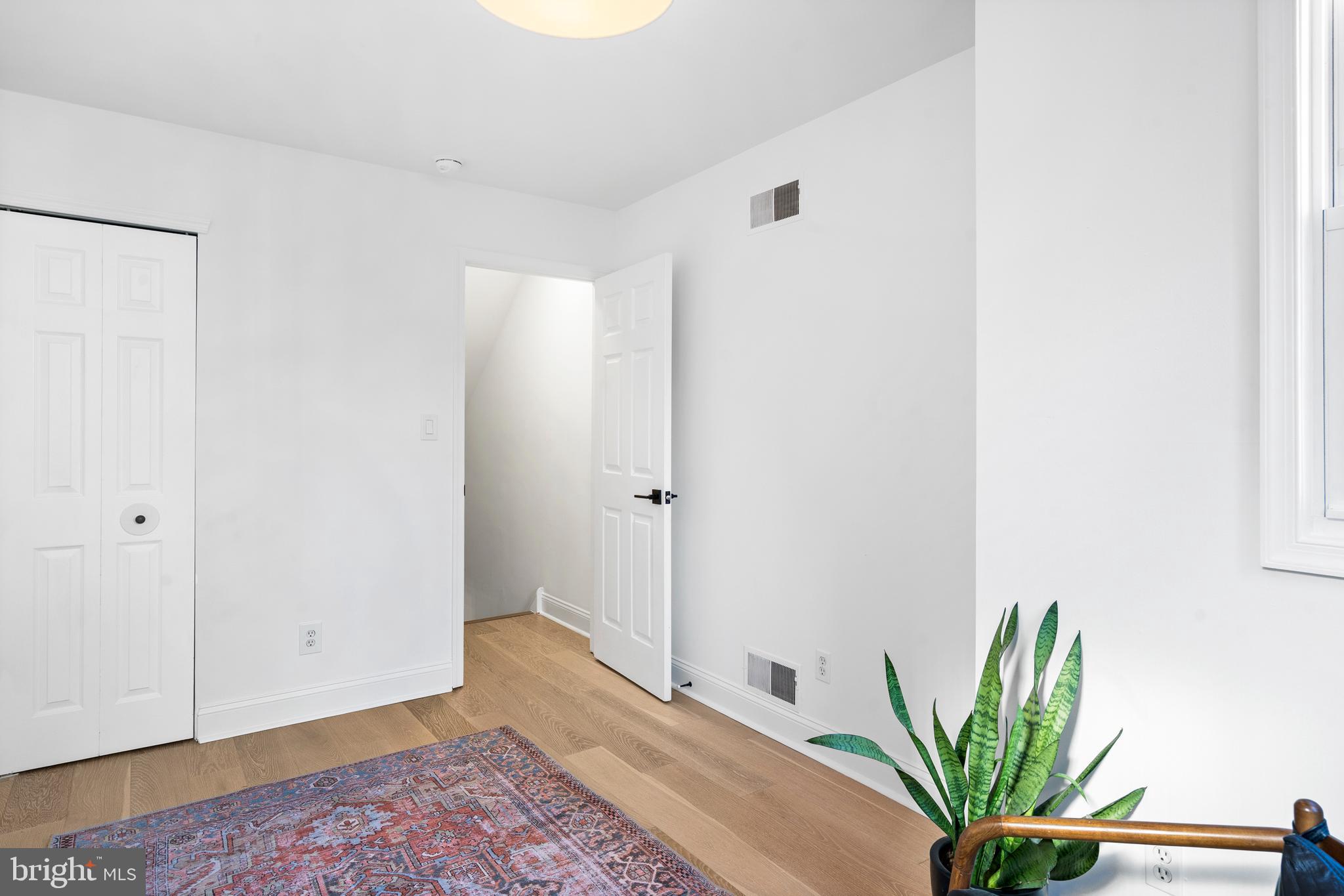 GRADUATE HOSPITAL - Residential