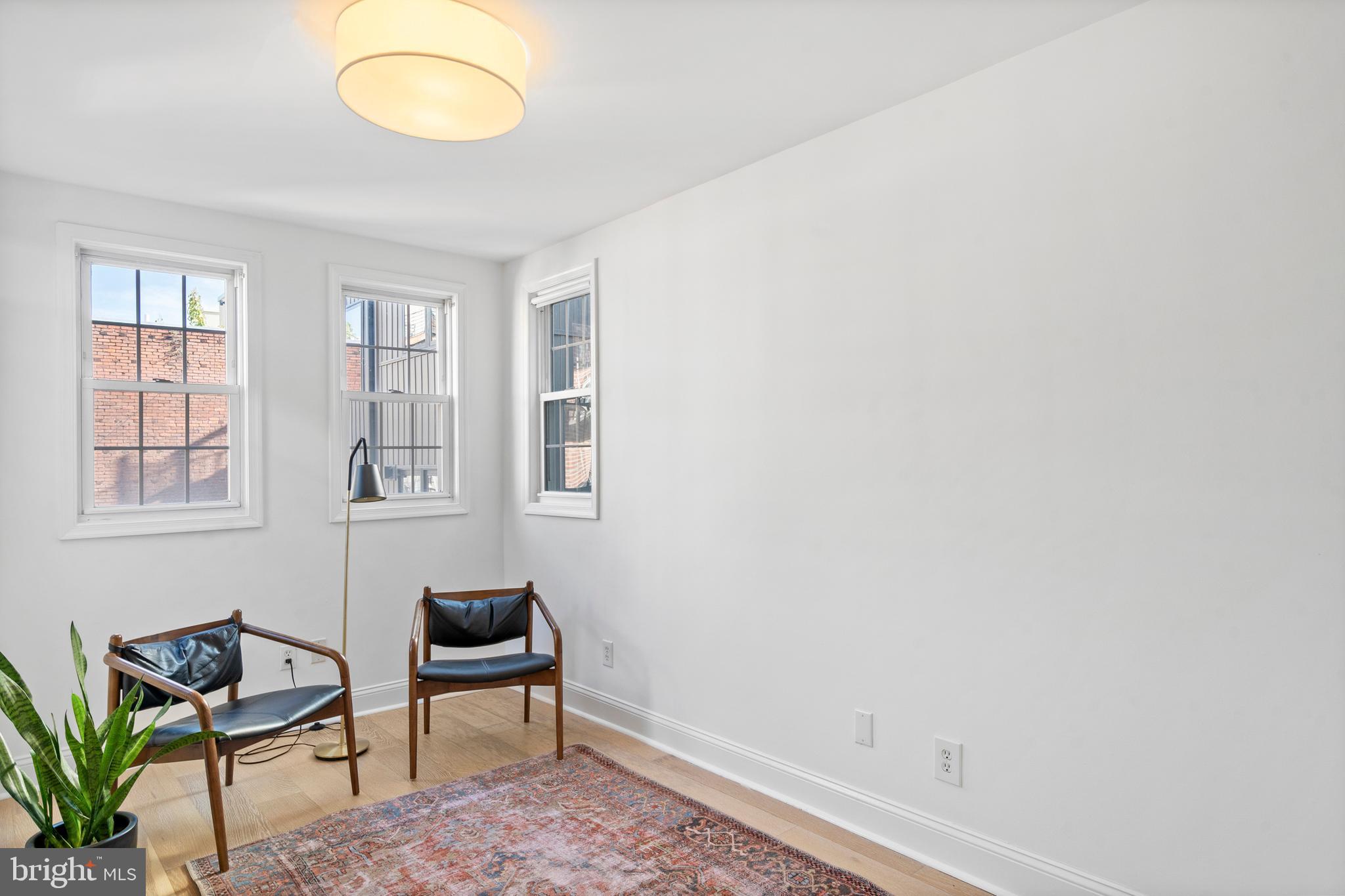 GRADUATE HOSPITAL - Residential