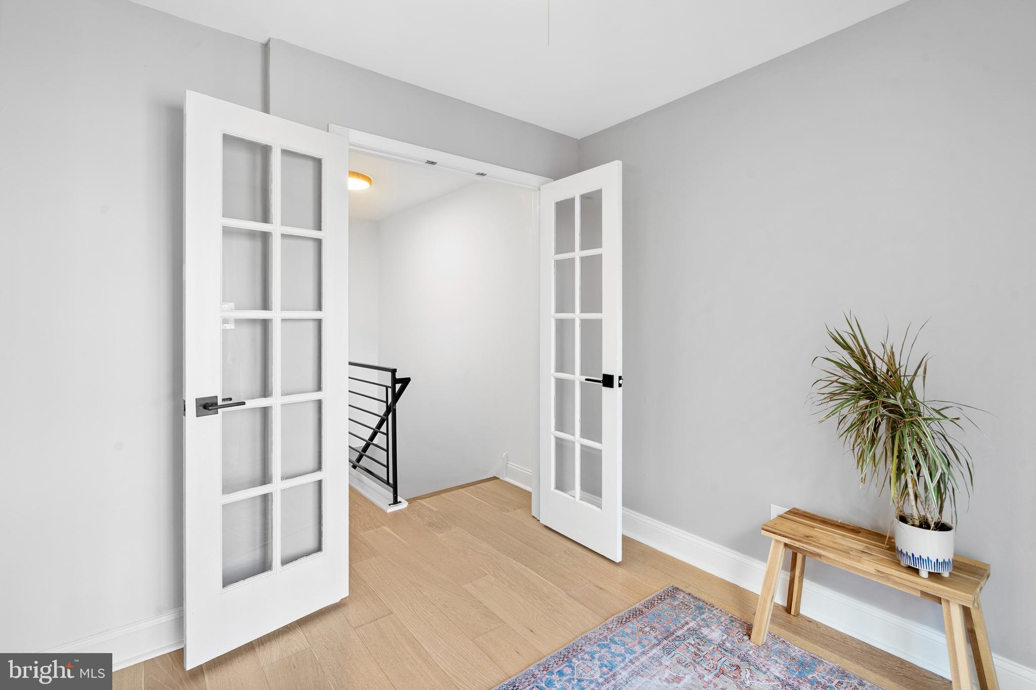 GRADUATE HOSPITAL - Residential