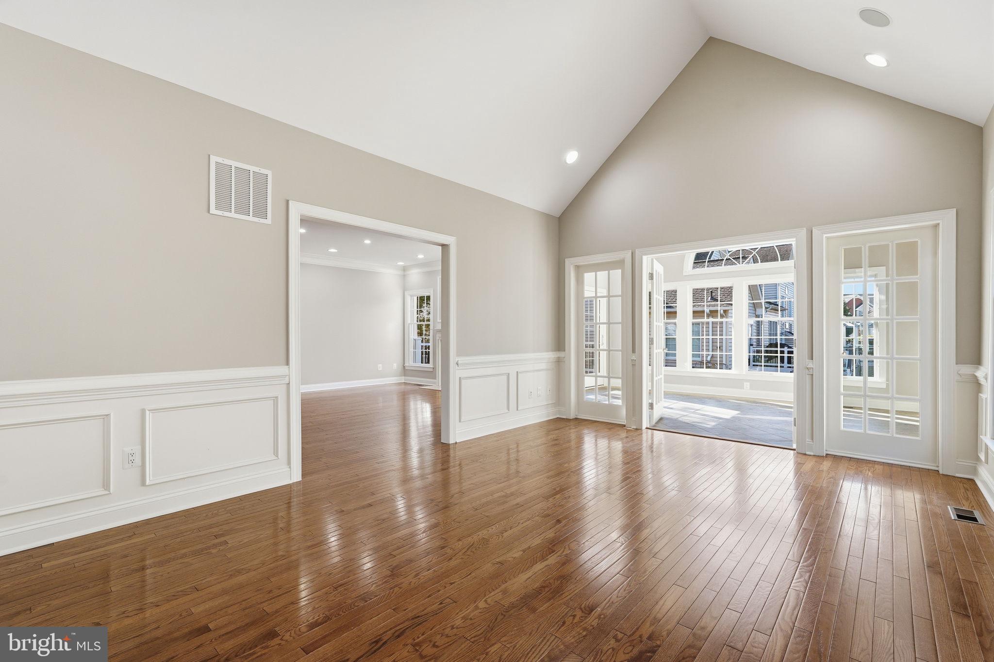 LOUDOUN VALLEY ESTATES 2 - Residential