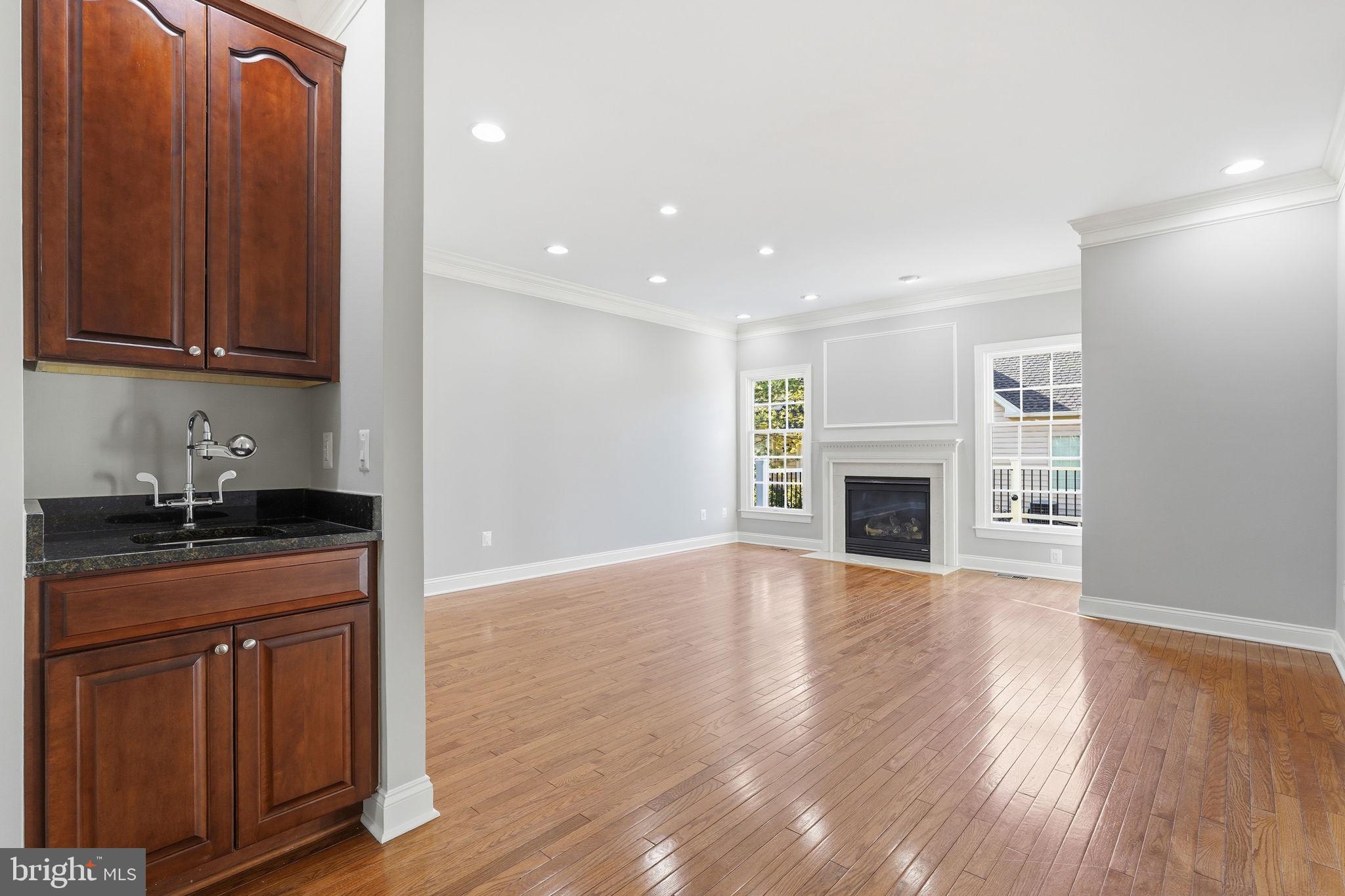 LOUDOUN VALLEY ESTATES 2 - Residential