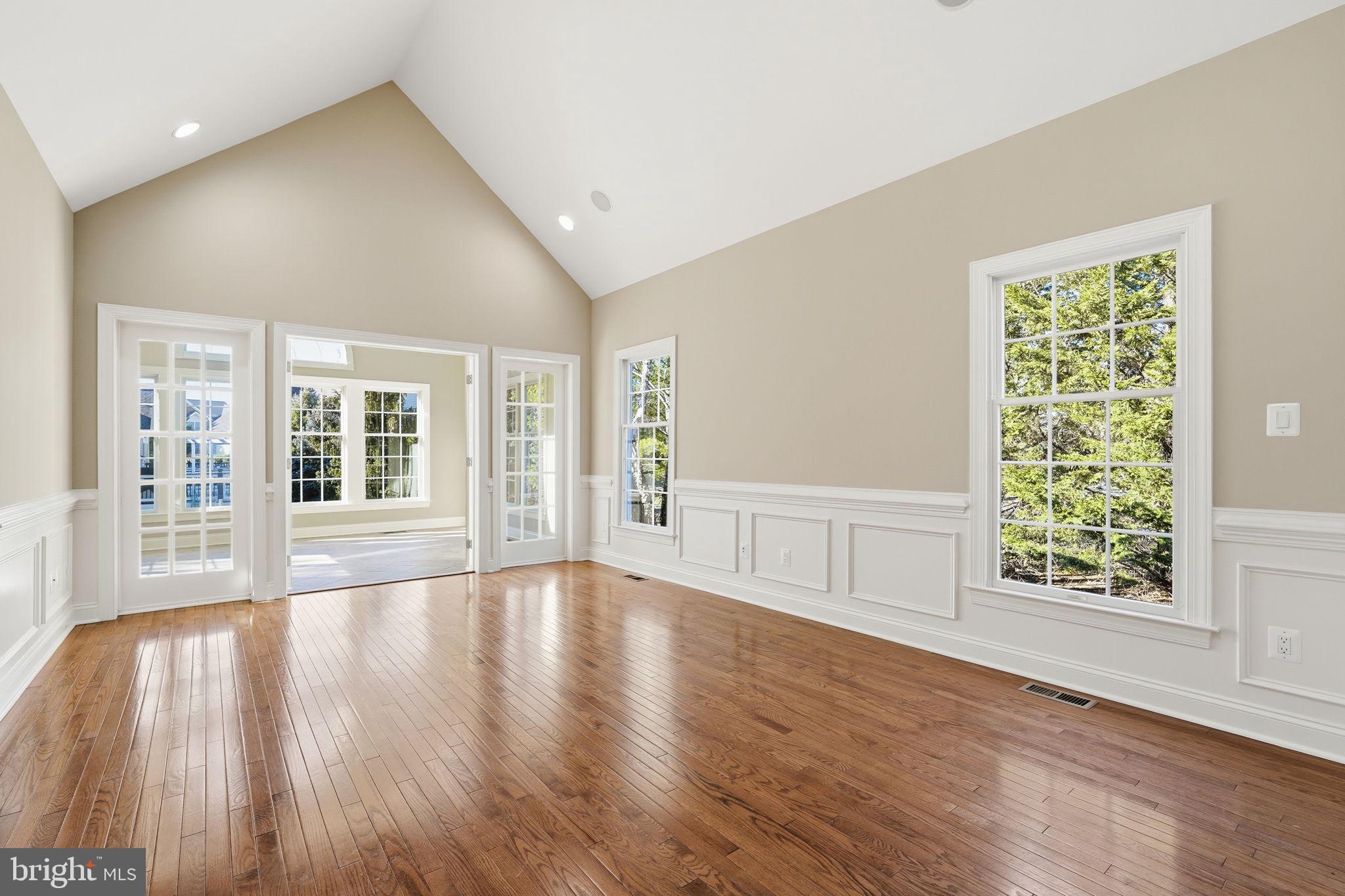 LOUDOUN VALLEY ESTATES 2 - Residential