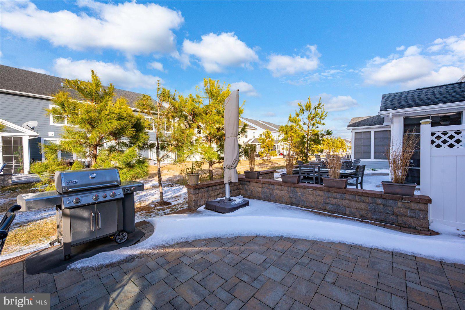 BAYSIDE - Residential