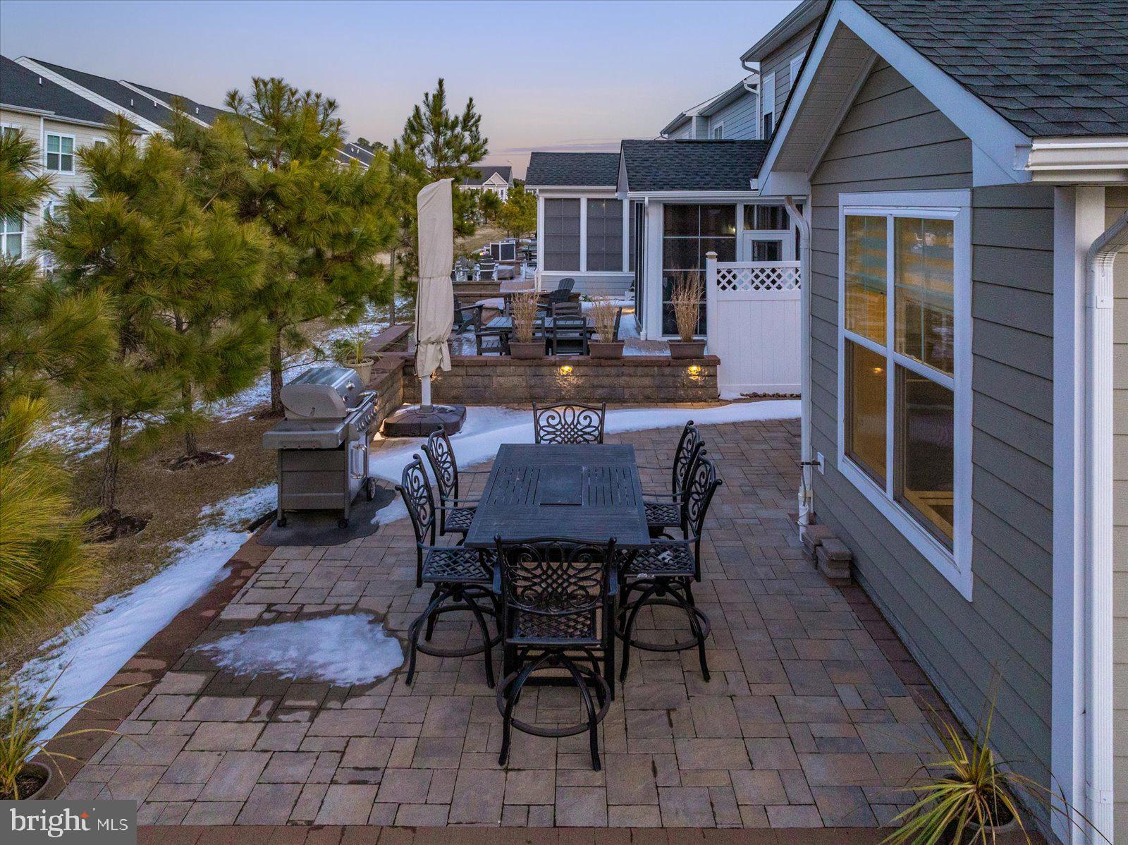 BAYSIDE - Residential