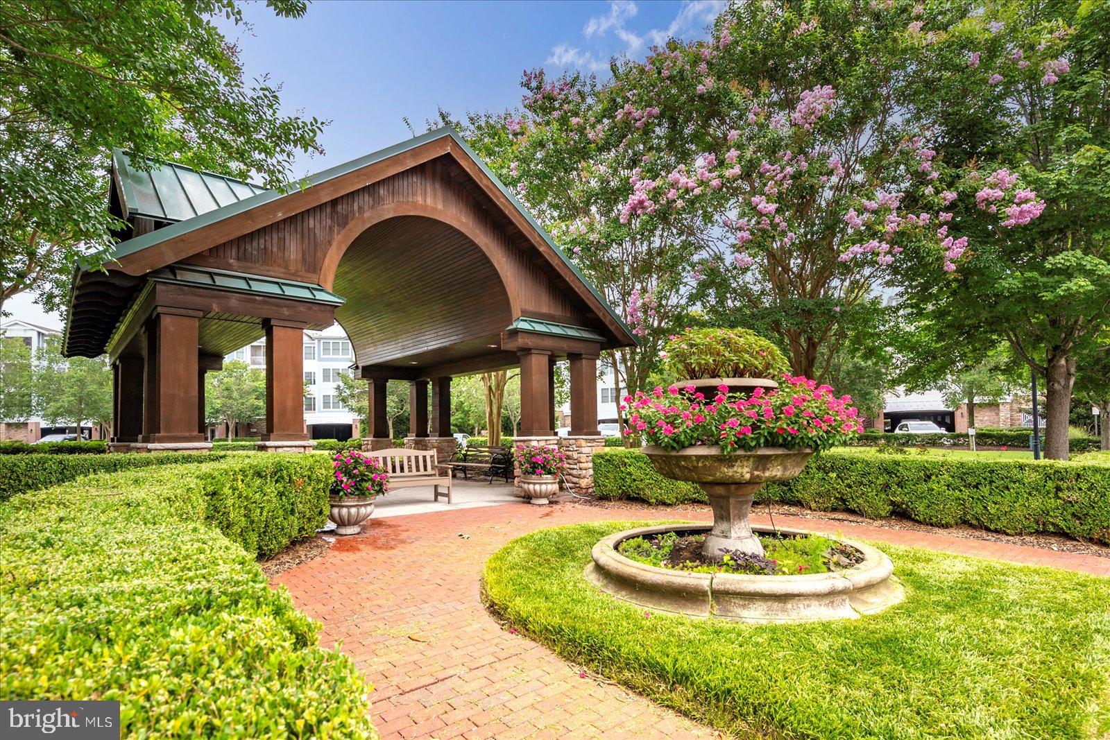 BAYSIDE - Residential